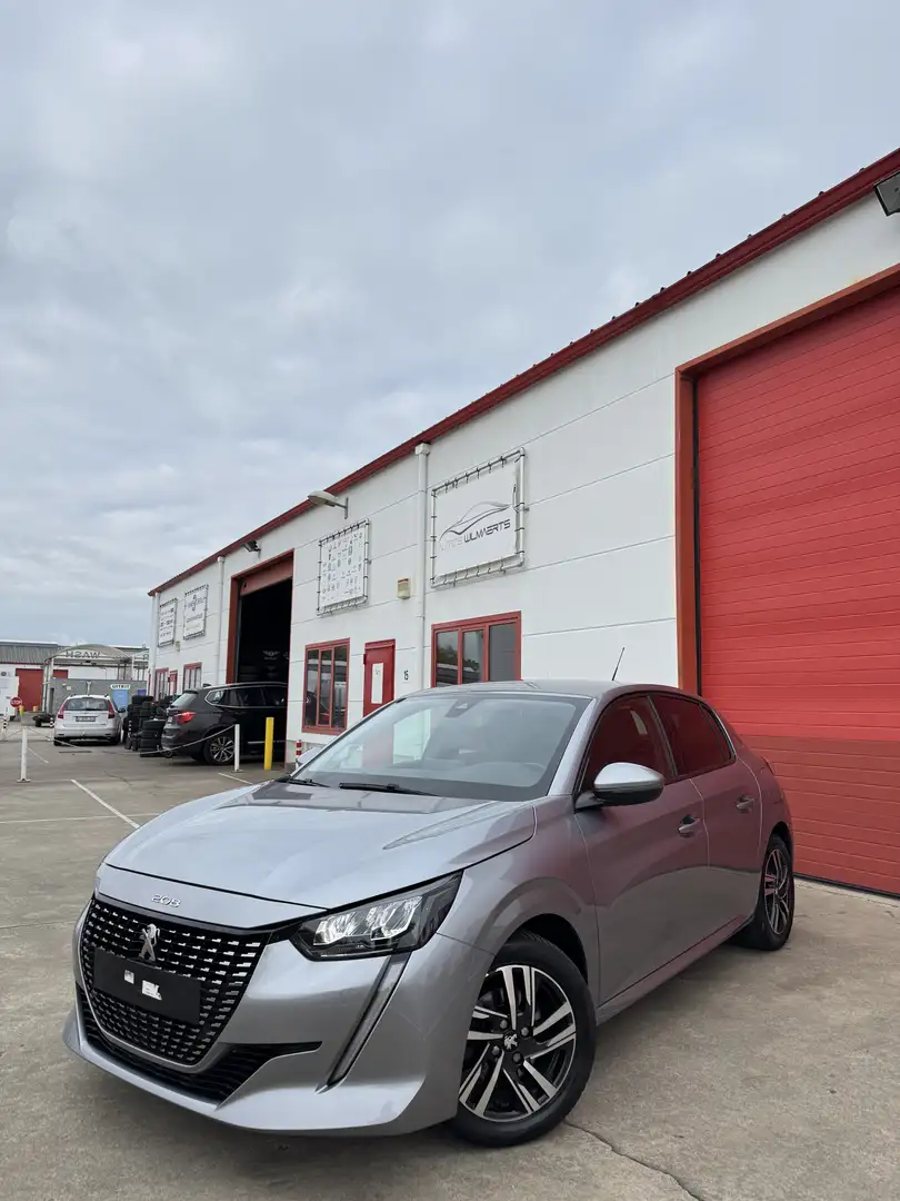 Peugeot 208 2021 1.2i 47000km navi/led/cam/applcrply Grigio - 1