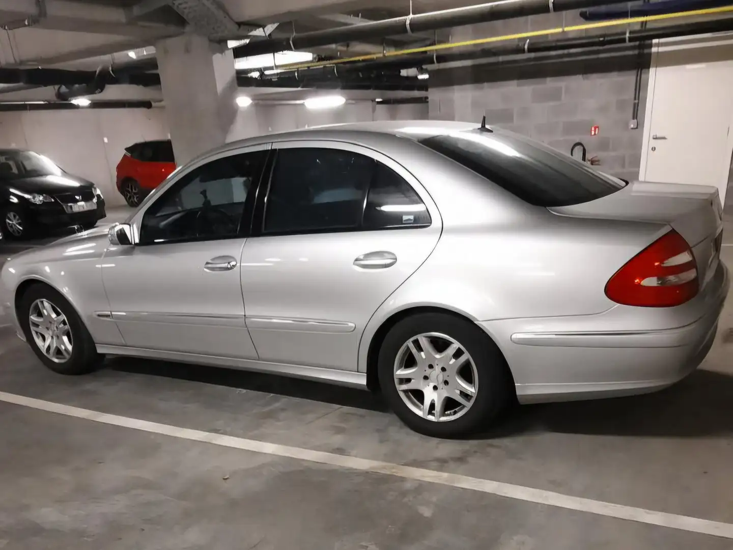 Mercedes-Benz E 220 E 220 CDI Automatik Avantgarde Plateado - 2