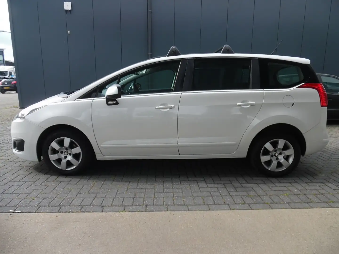 Peugeot 5008 1.6 VTI ACTIVE 5P. Bianco - 2