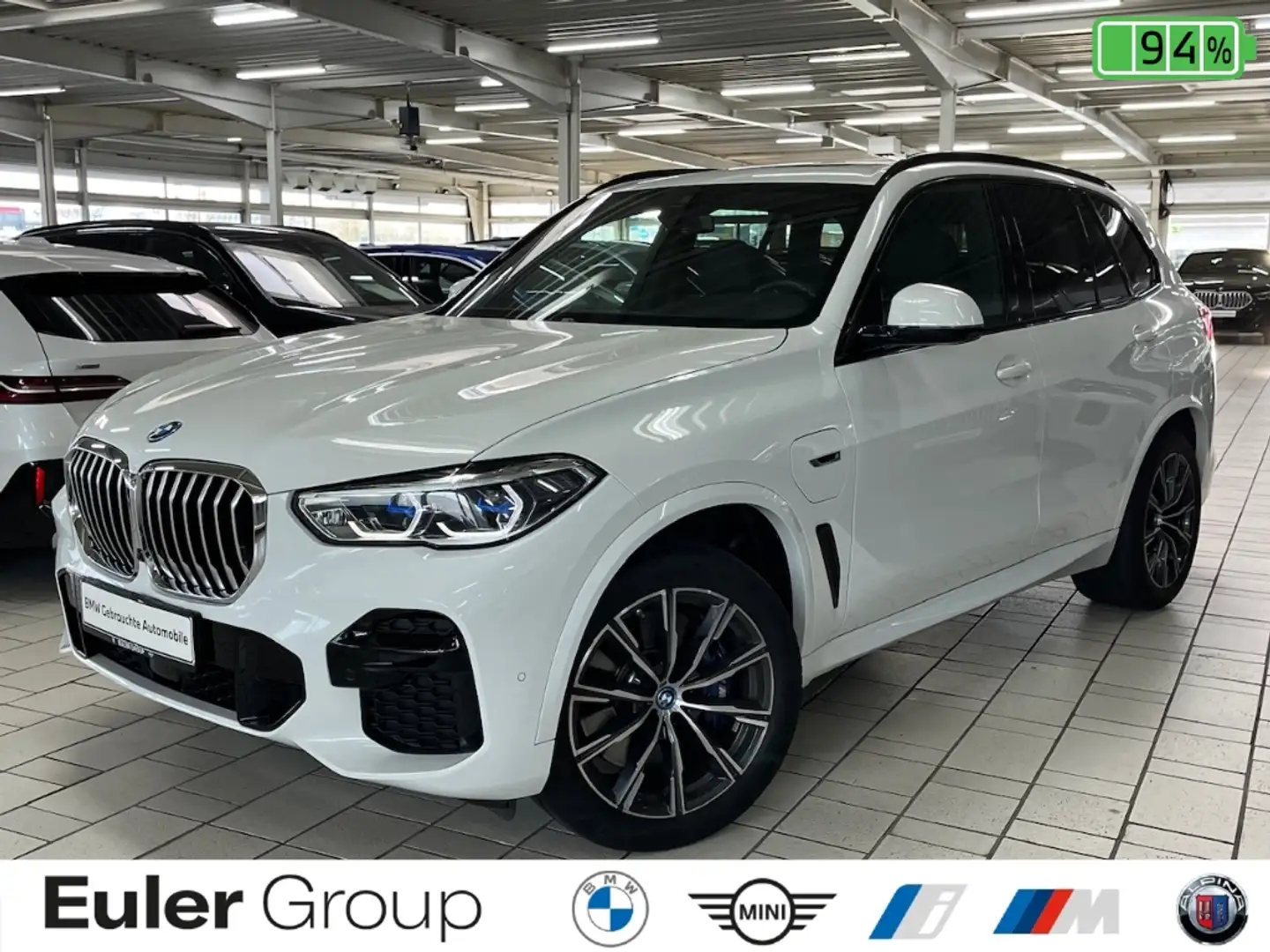 BMW X5 xDrive 45e M Sport Laser DA Parkass.+ HUD AHK-klap Weiß - 1