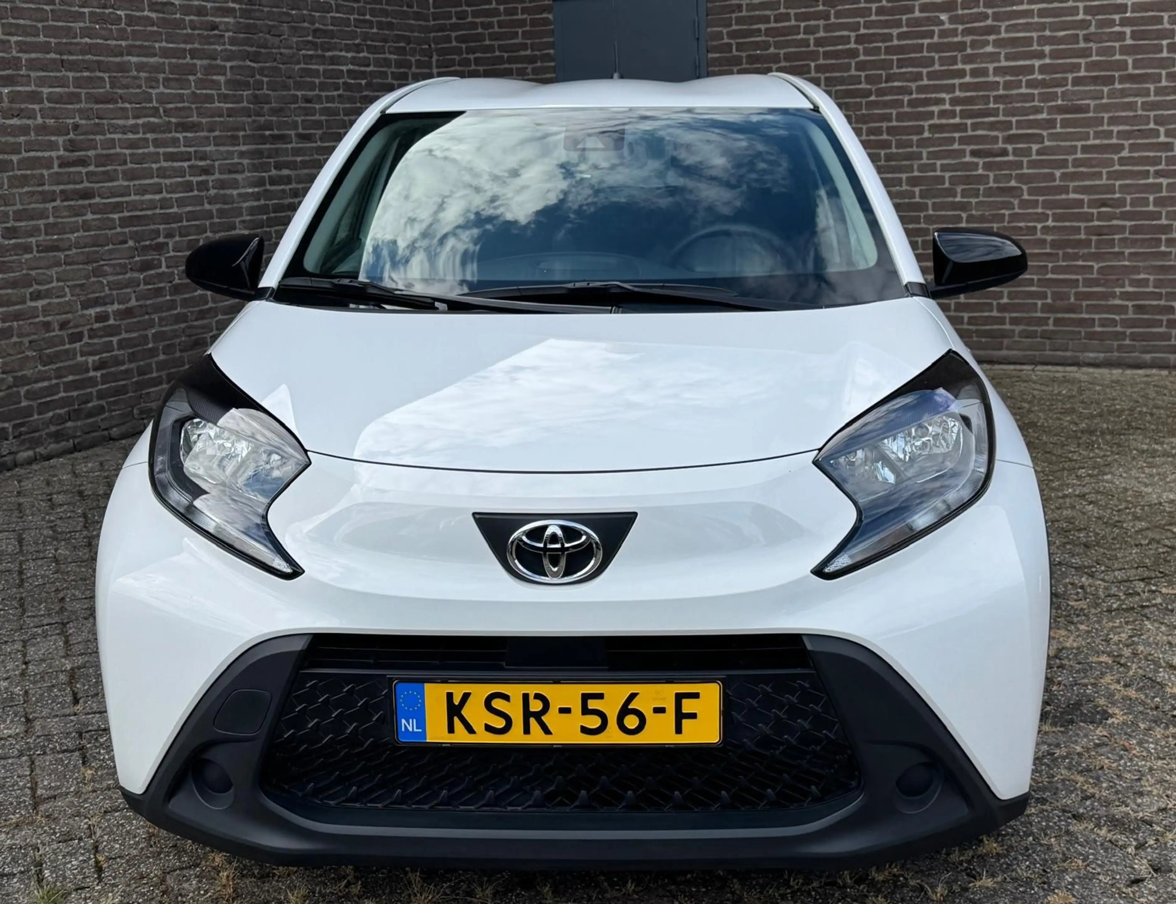 Toyota Aygo X 1.0 VVT-i MT Play Carplay Camera Cruise-Control Ad — photo 5