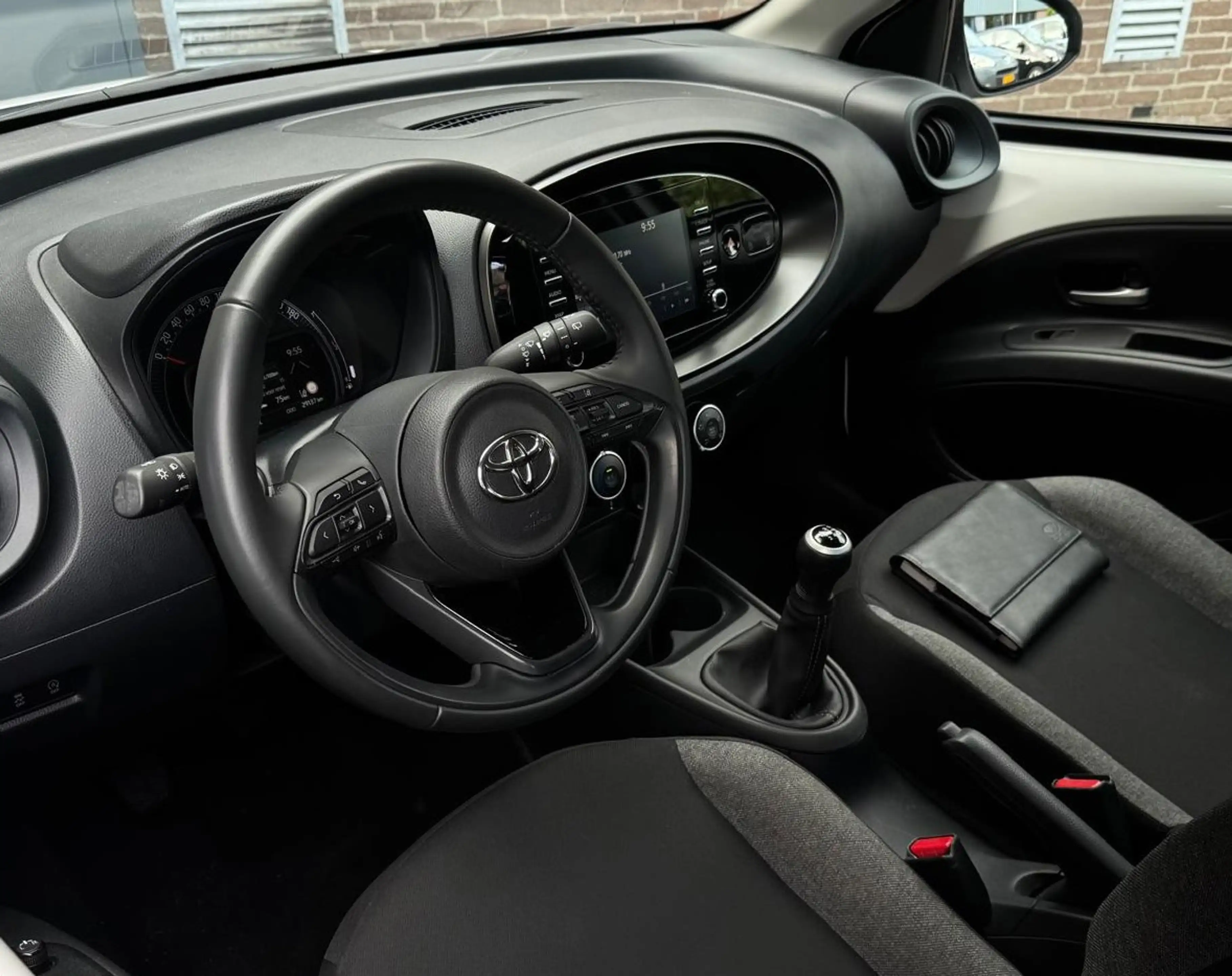 Toyota Aygo X 1.0 VVT-i MT Play Carplay Camera Cruise-Control Ad — photo 7