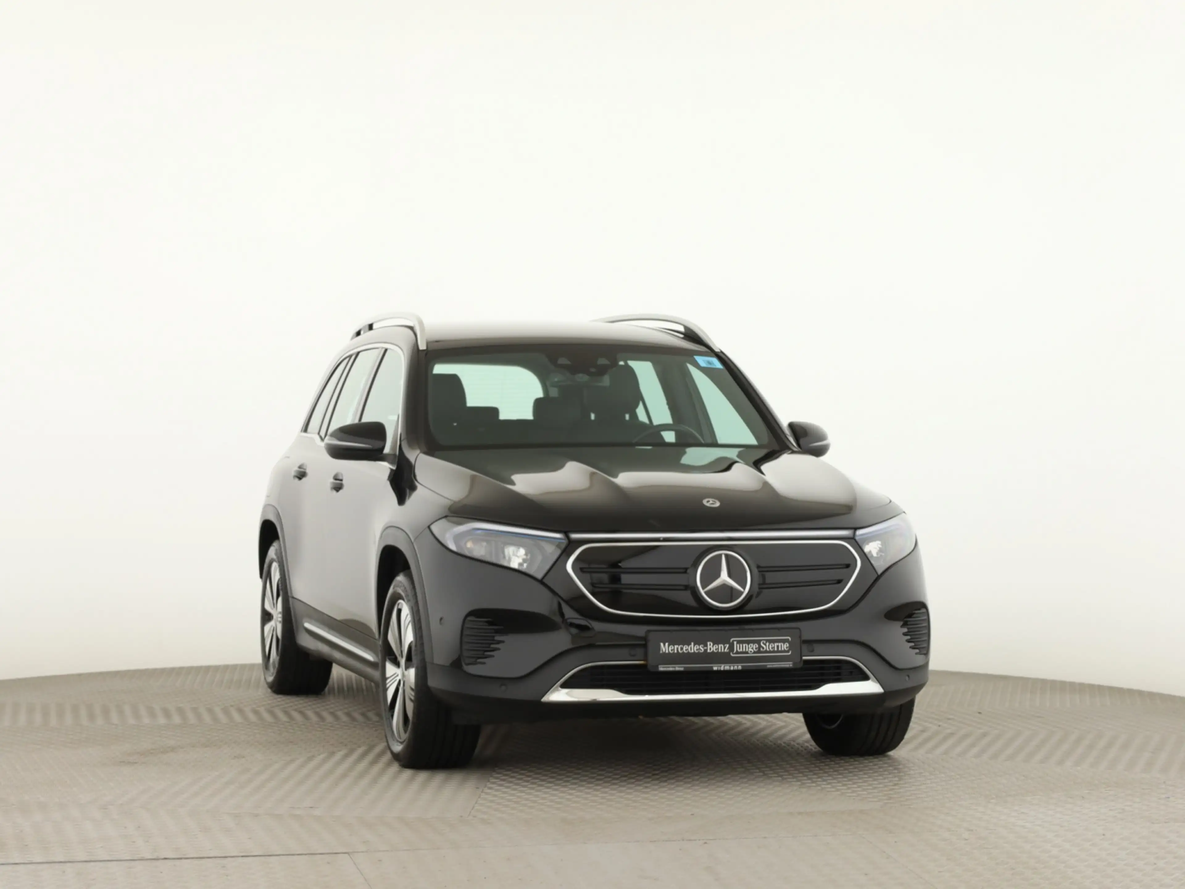 Mercedes-Benz EQB 300 4M Progressive*Distronic*PTS*Kamera*LED* — photo 3