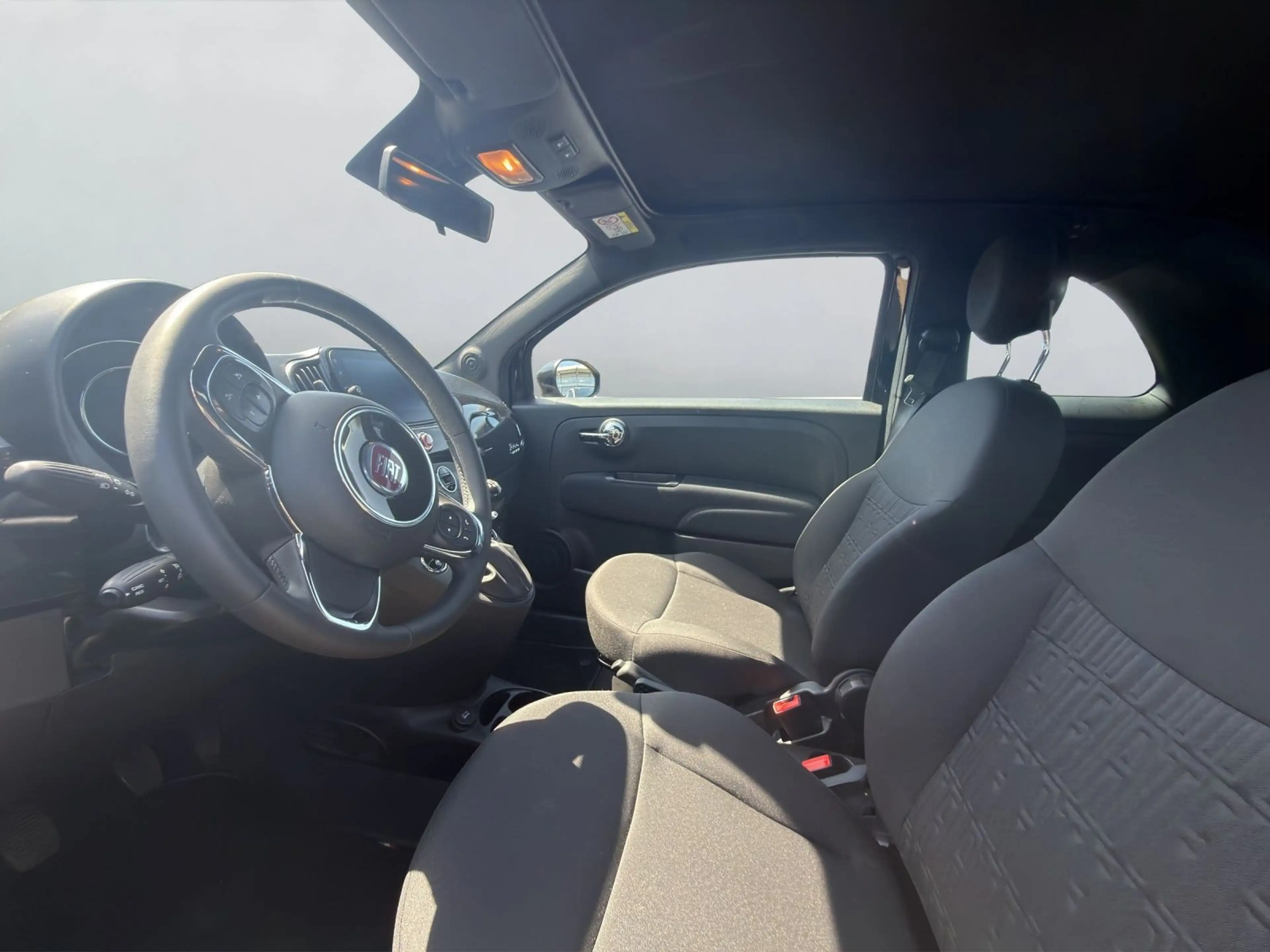 Fiat 500C GSE Hybrid *PDC*CARPLAY* — photo 10