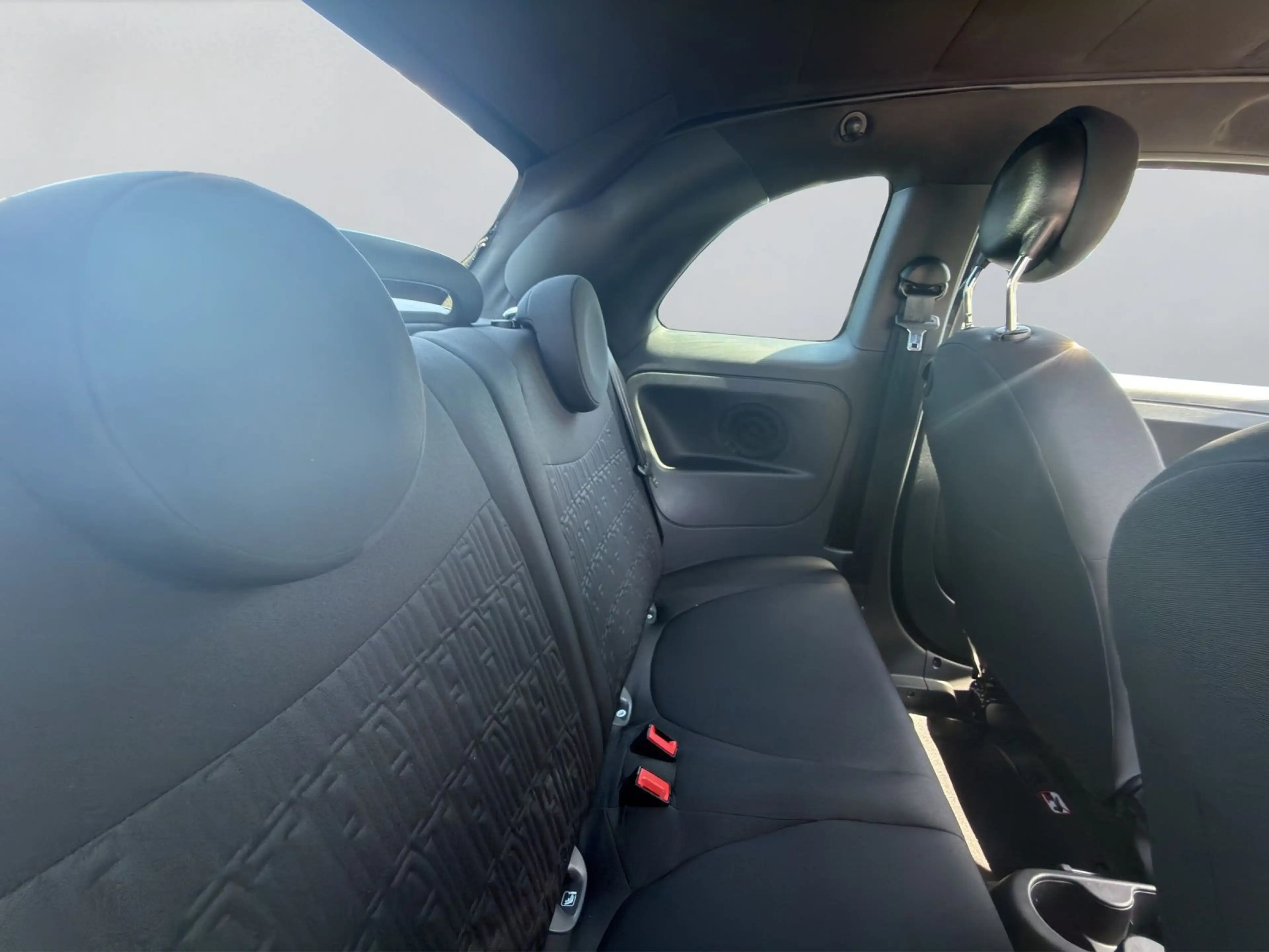 Fiat 500C GSE Hybrid *PDC*CARPLAY* — photo 8