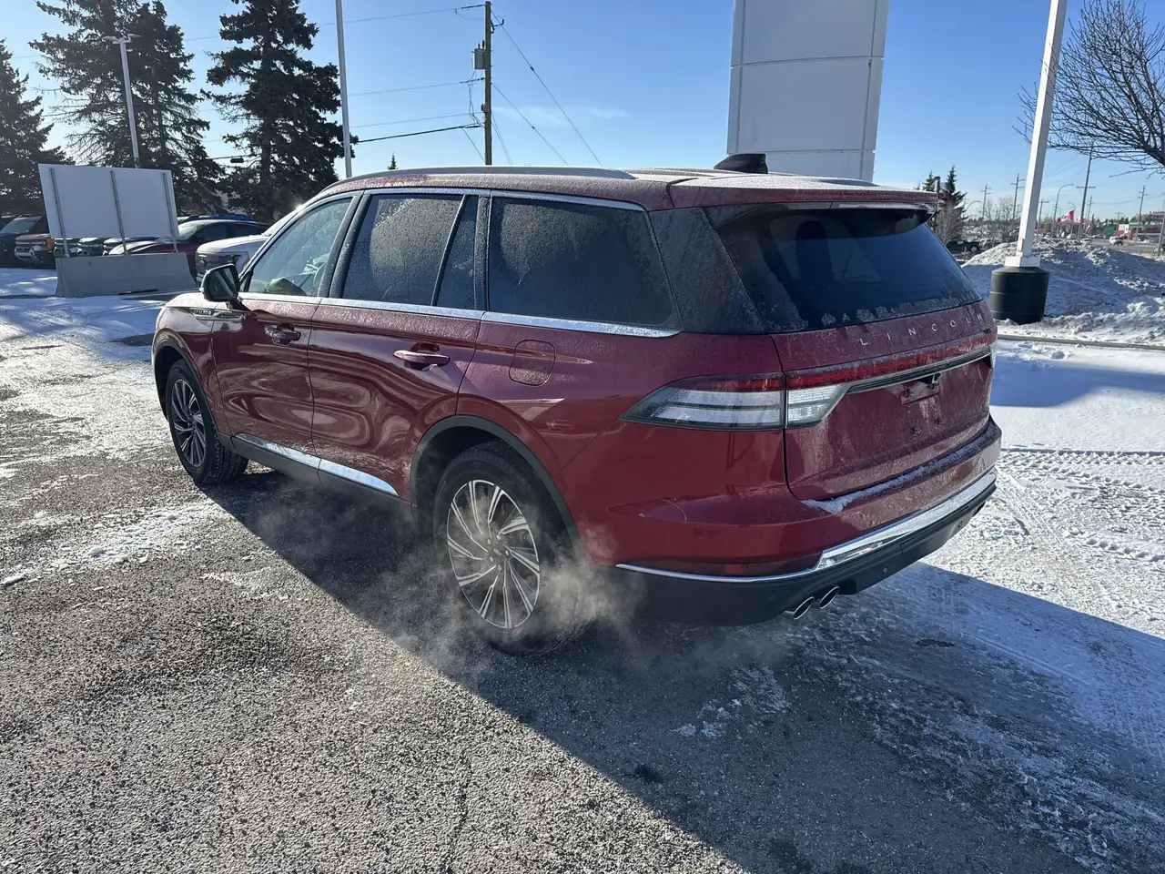 Lincoln Aviator снимка Lincoln Aviator