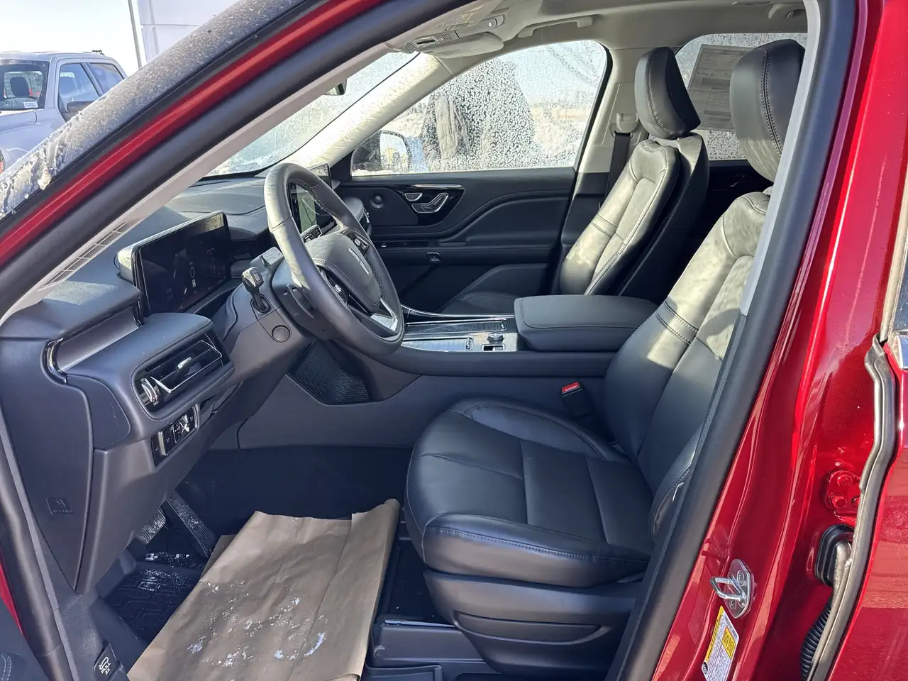 Lincoln Aviator снимка Lincoln Aviator