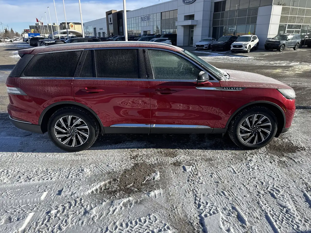 Lincoln Aviator снимка Lincoln Aviator