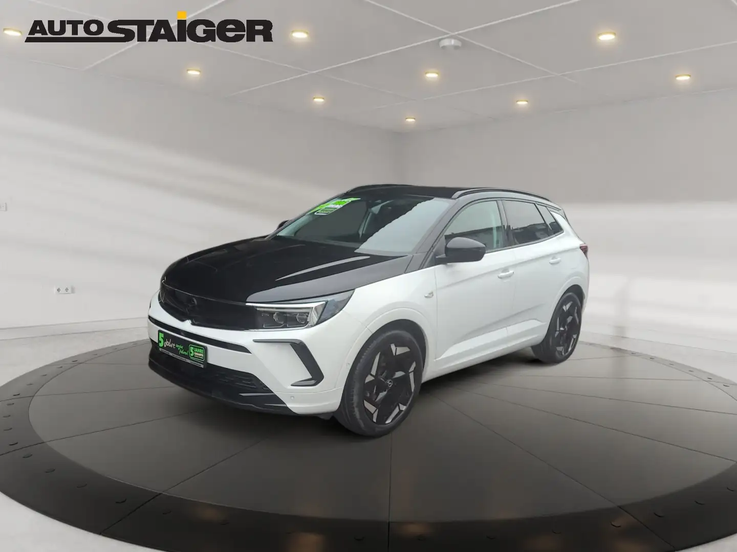 Opel Grandland 1.6 Turbo Allrad*Automatik*Wi-Räder* Weiß - 2