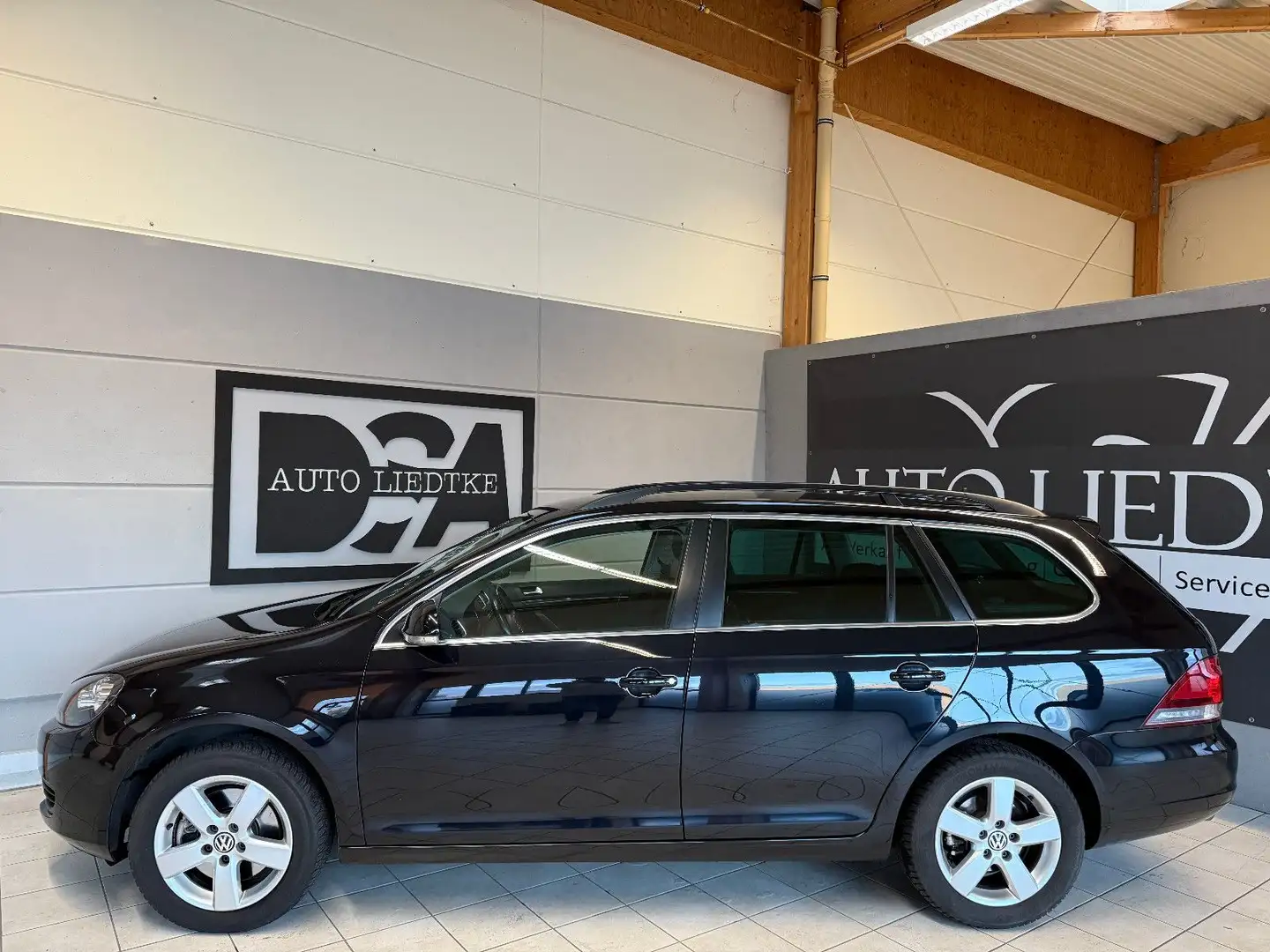 Volkswagen Golf VI Variant Comfortline/Klimaaut./Sitzhz/PDC Noir - 2