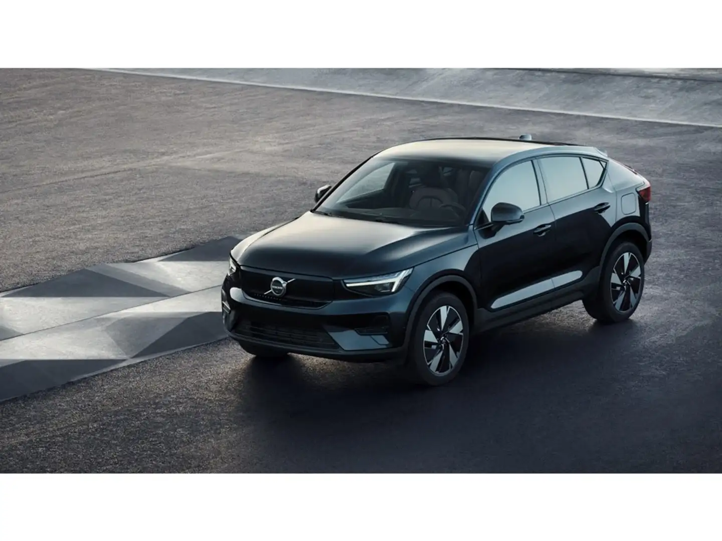 Volvo C40 Recharge Ultimate Single Motor Extended Range Elek Negru - 1