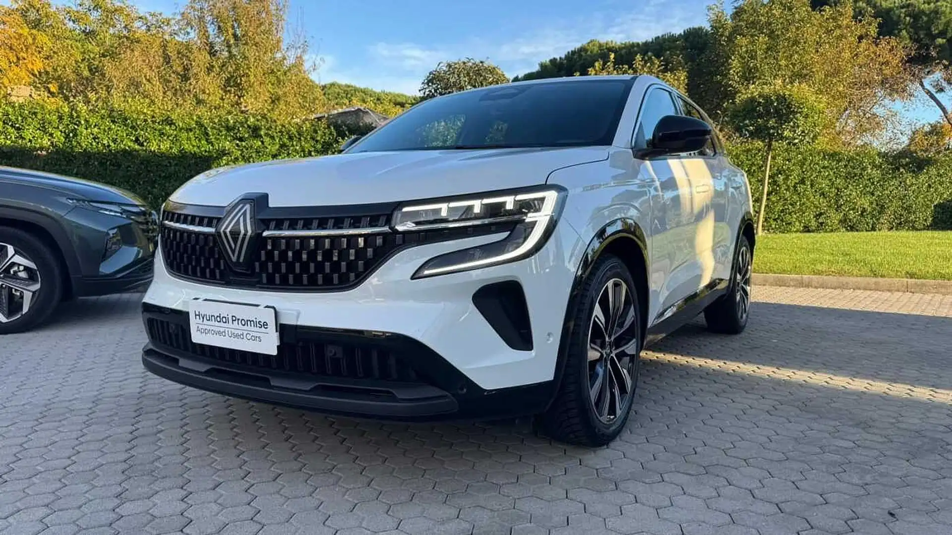 Renault Austral Full Hybrid E-Tech 200 CV Techno Blanc - 1