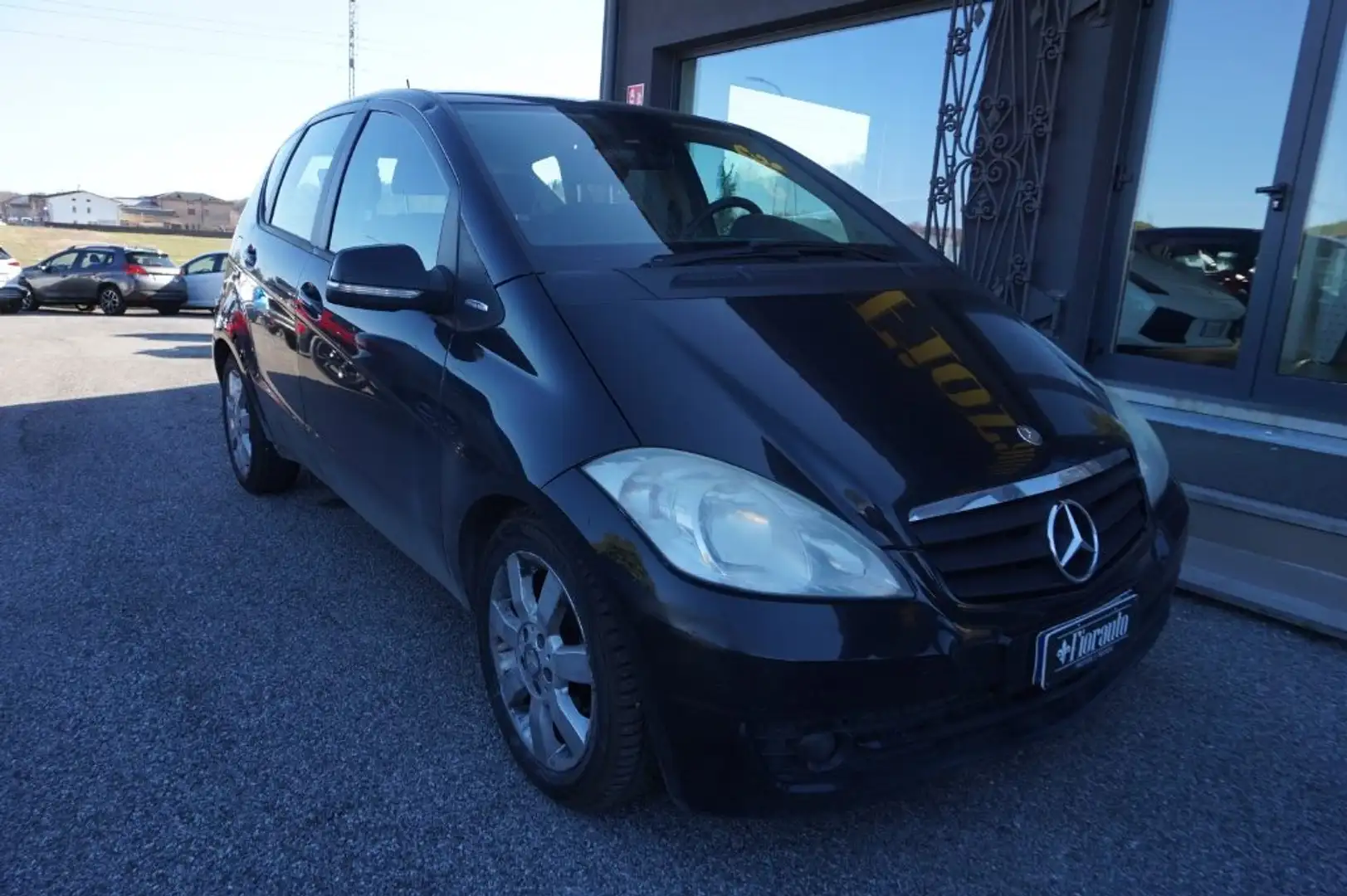 Mercedes-Benz A 160 160CDI BlueEFFICIENCY x COMMERCIANTI Чорний - 2