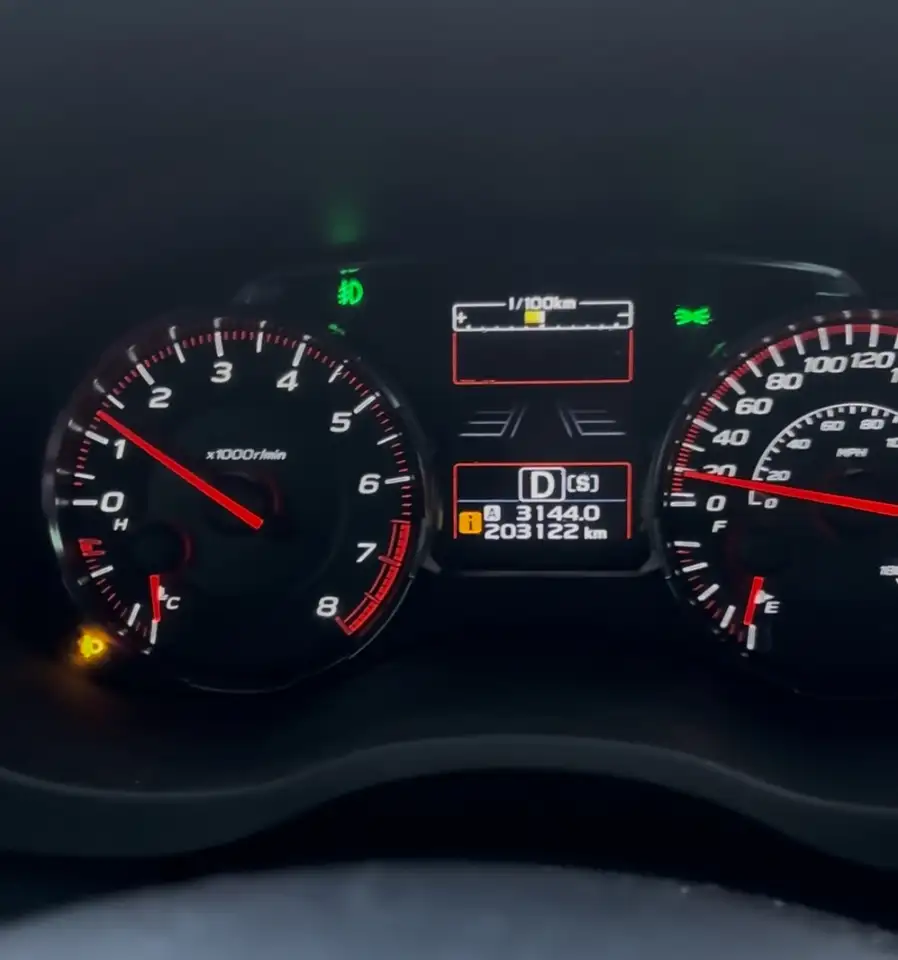 Subaru WRX снимка Subaru WRX