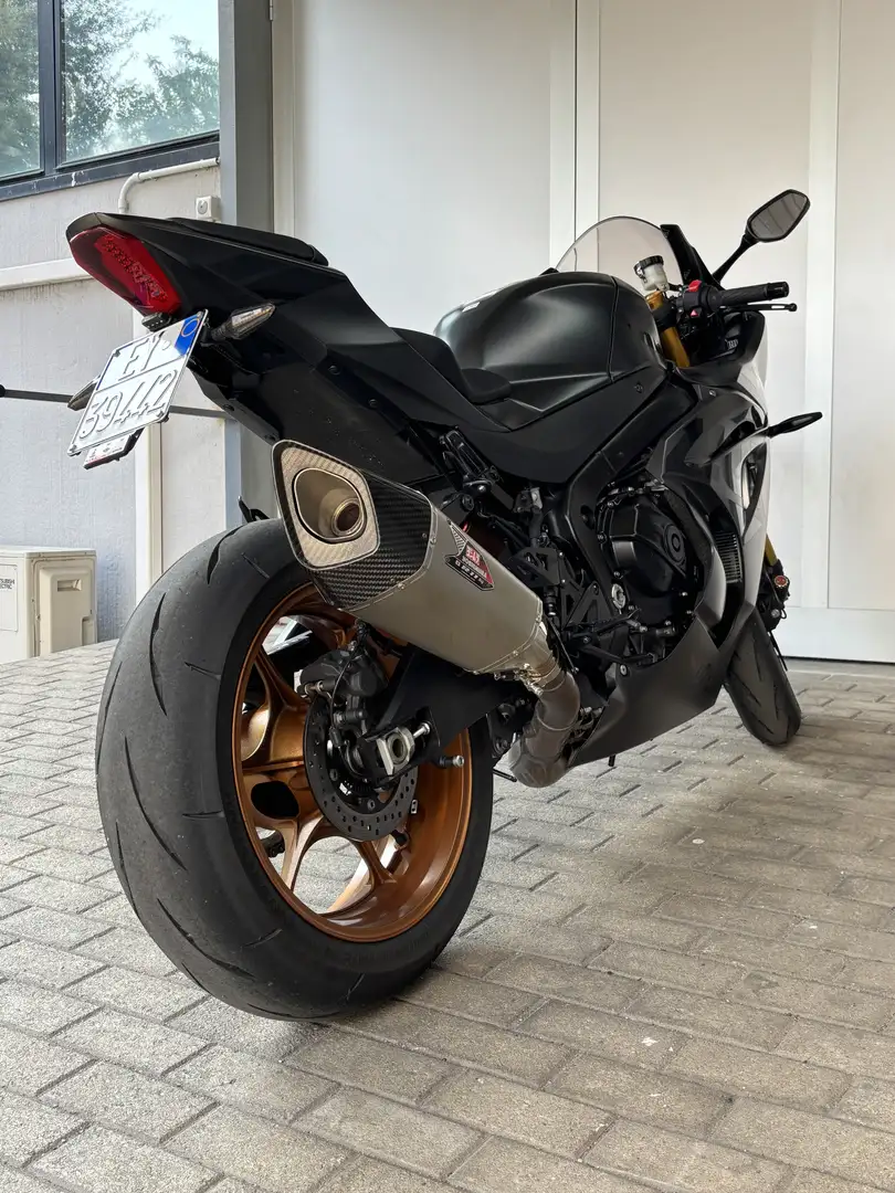 Suzuki GSX-R 1000 Phantom Edition - 2