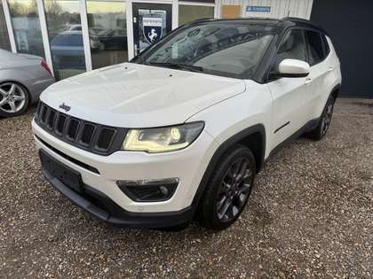 Jeep Compass 1.4 LIMITED*LEDER*NAVI*PDC*CAMERA