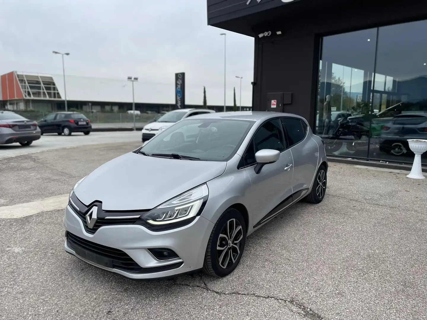 Renault Clio Clio 0.9 tce energy Duel2 90cv my18 Silver - 1