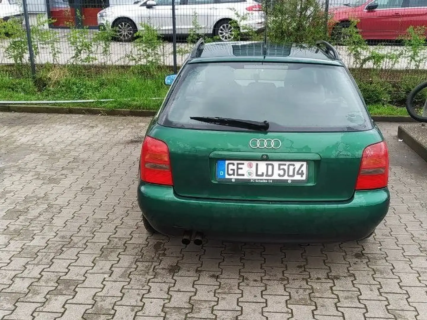 Audi A4 Avant 2.8 Vert - 2