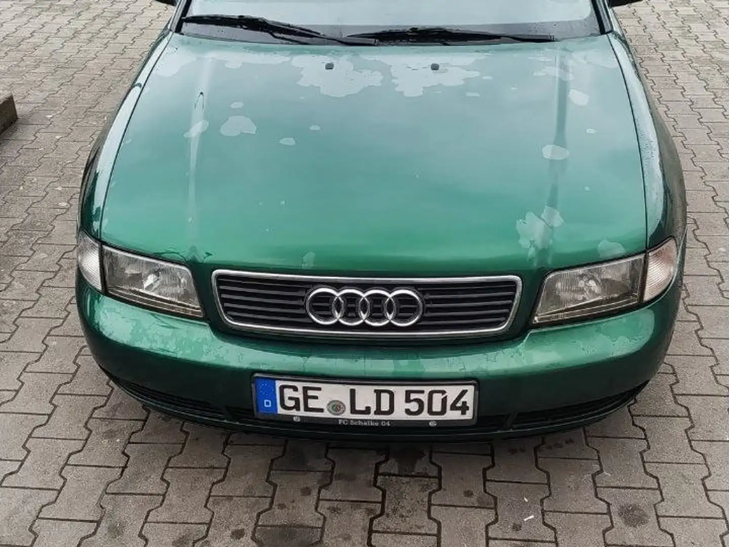 Audi A4 Avant 2.8 Grün - 1