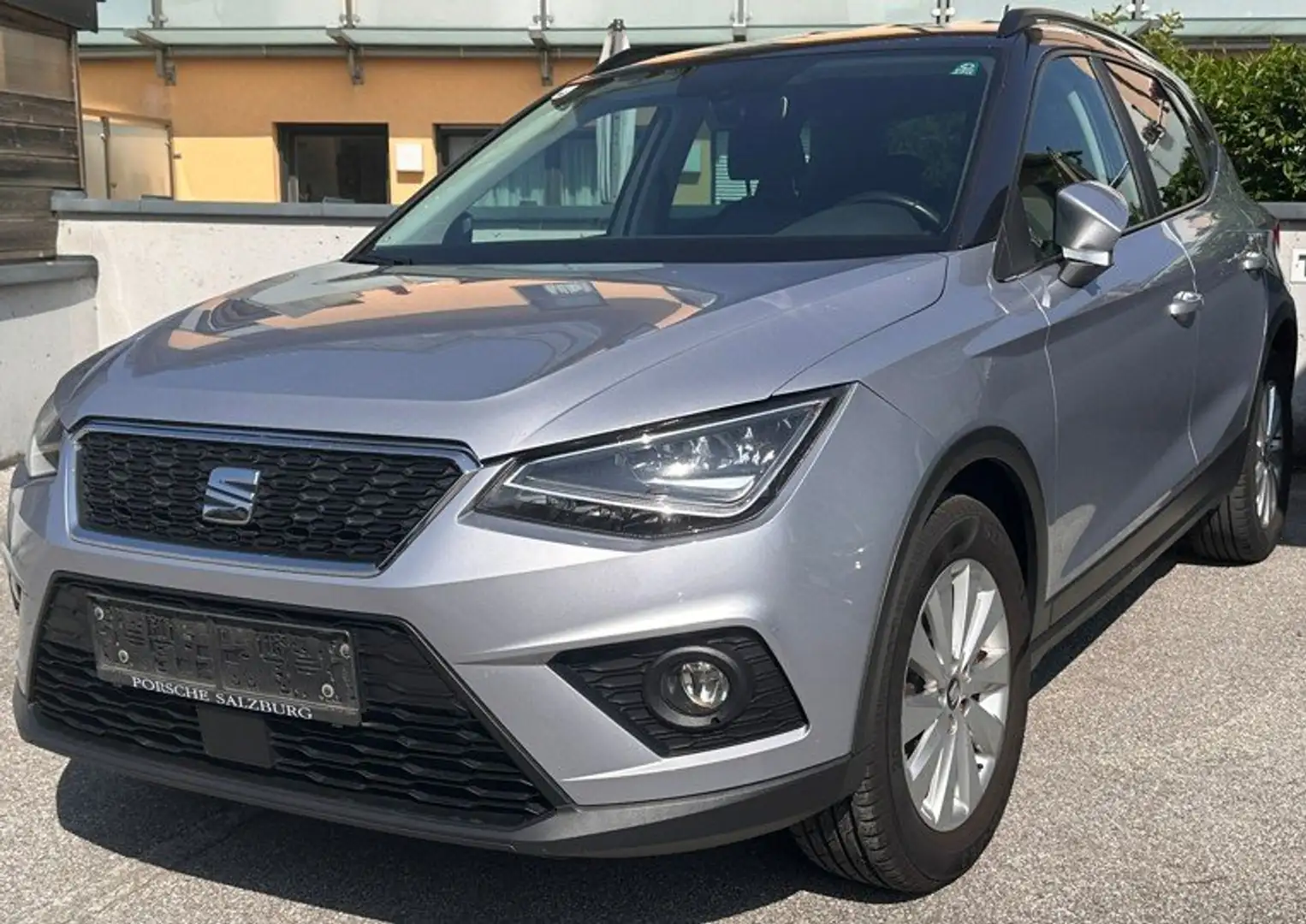 SEAT Arona Arona 1,0 Eco TSI Style Style Silber - 1
