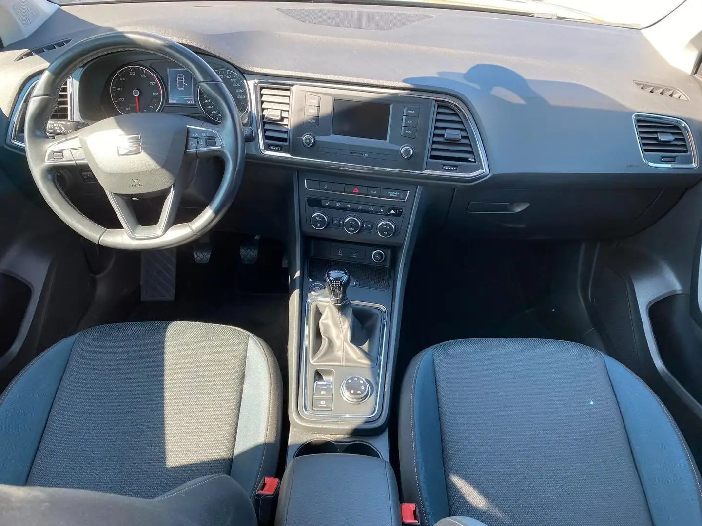 SEAT Ateca Style 4Drive|LED|elHK|NAVI|Keyless| Grün - 2