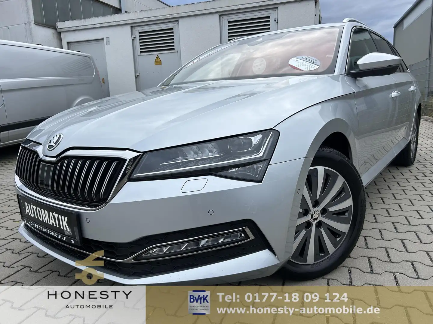 Skoda Superb Combi 2.0 TDI Style*AUTOMATIK*GARANTIE*ESP*ABS*... Silber - 1