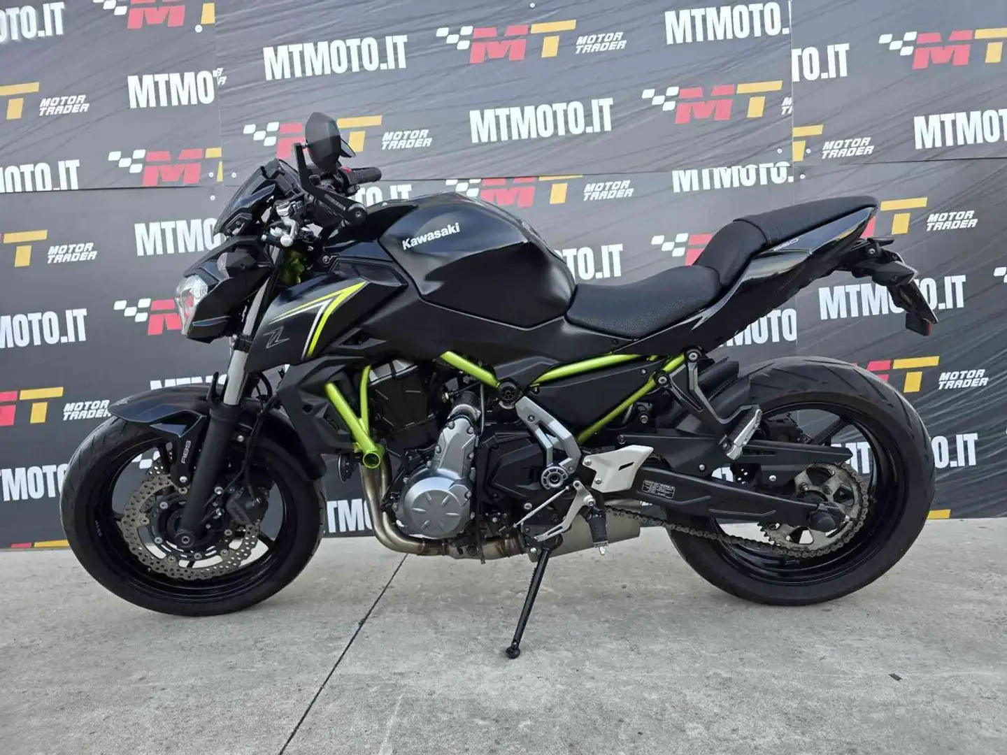 Kawasaki Z 650 Video 360 kw 35 A2 Nero - 2
