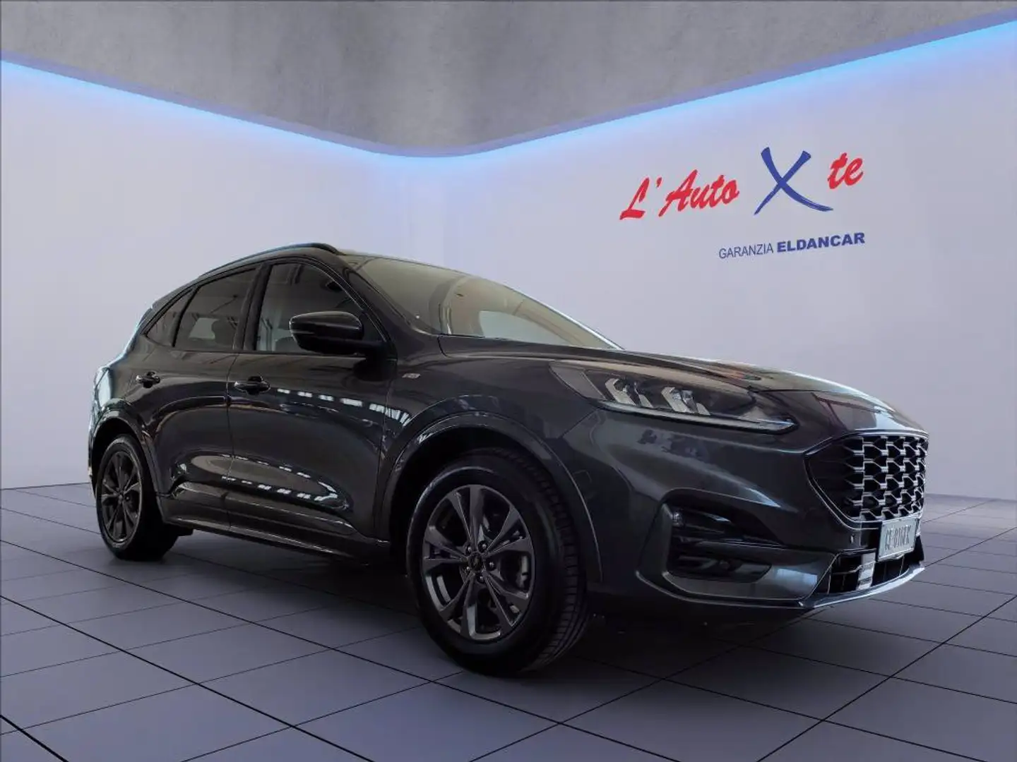 Ford Kuga 1.5 ecoboost ST-Line 2wd 150cv Grigio - 1