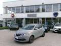 Lancia Ypsilon Ypsilon 1.0 FireFly 5 porte S&S Hybrid Ecochic A. Grijs - thumbnail 1