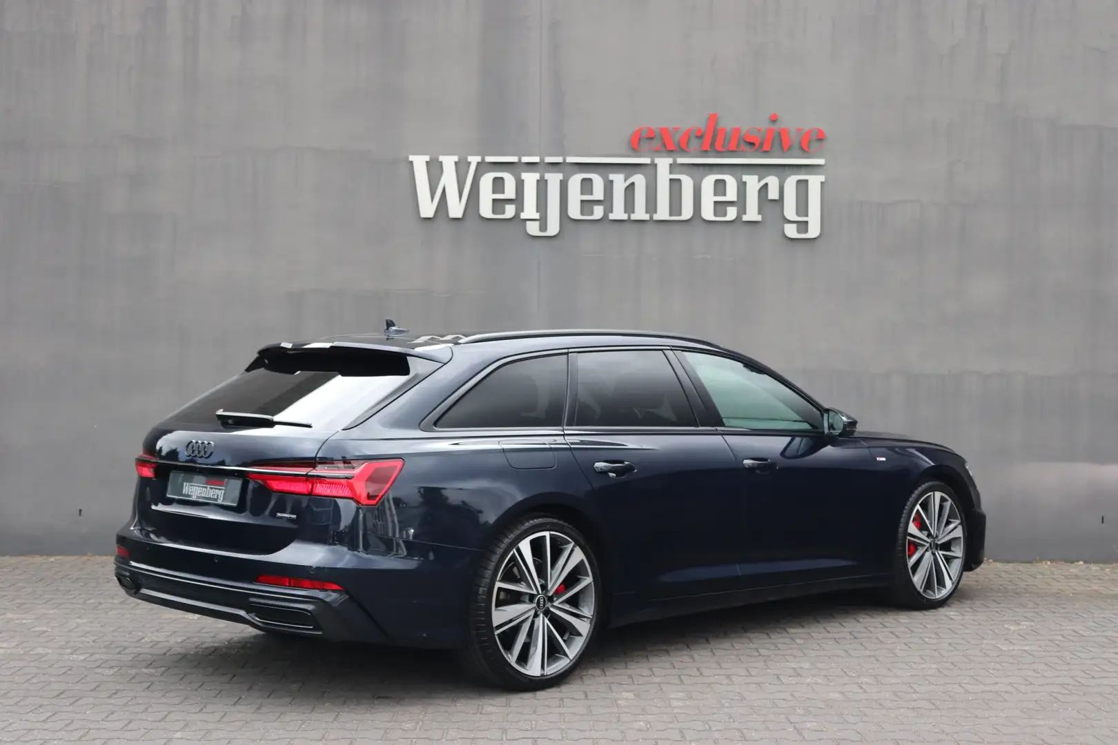 Audi A6 Avant 55 TFSI Quattro S edition (2x) S-line 340pk Bleu - 2