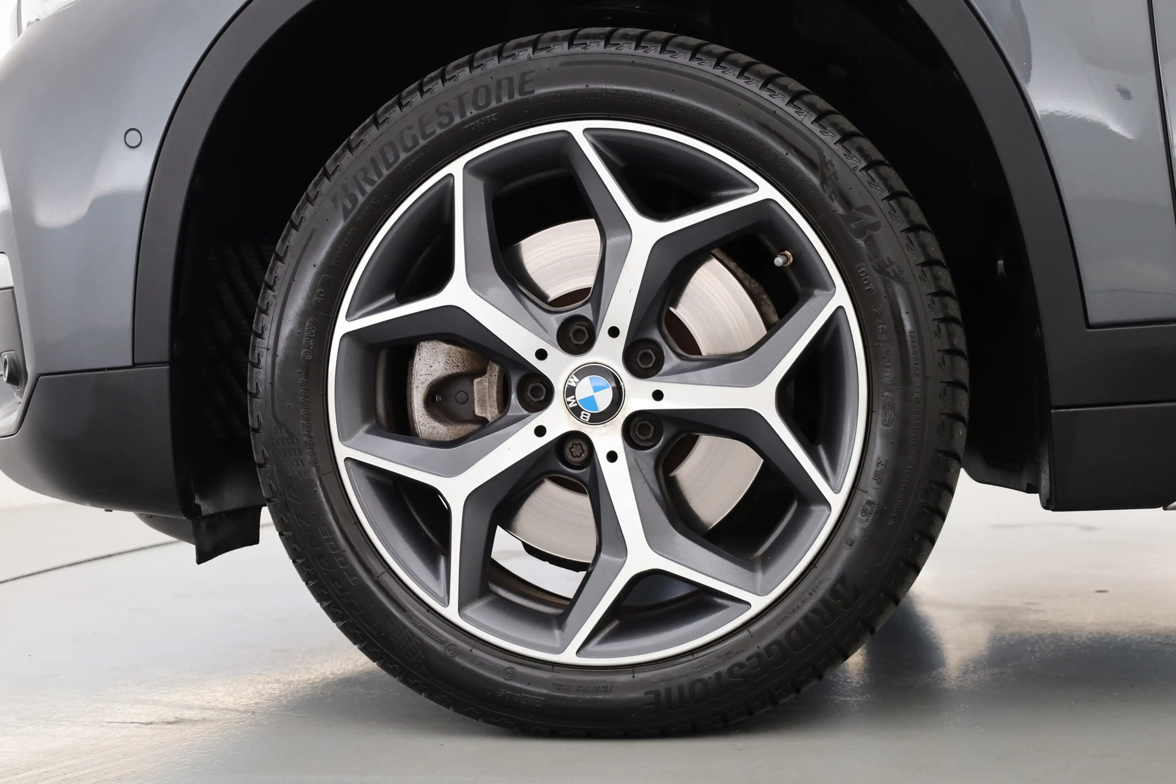 BMW X1 sDrive20i Orange Edition II | Rijklaar! | Navi | C — photo 32