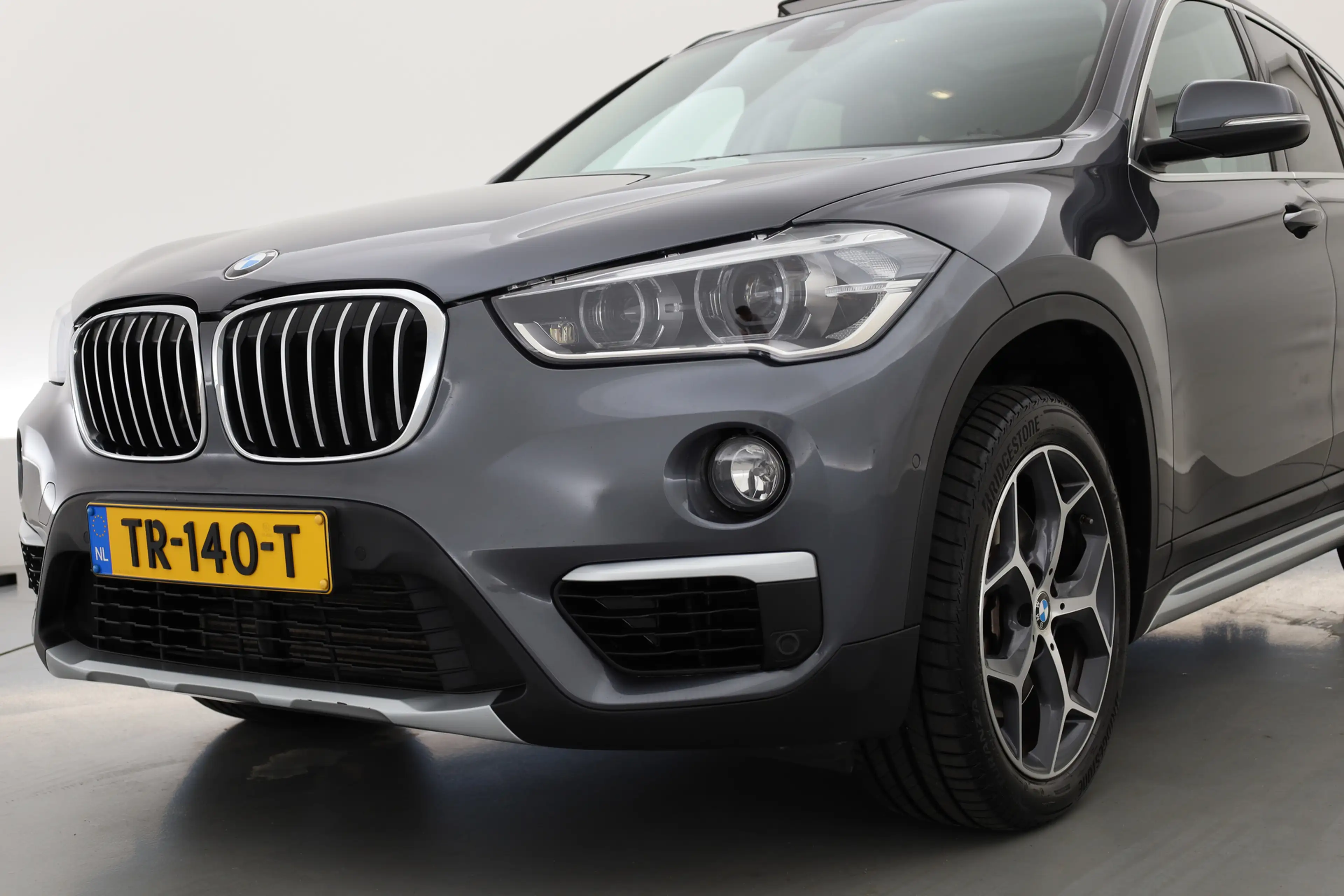 BMW X1 sDrive20i Orange Edition II | Rijklaar! | Navi | C — photo 28