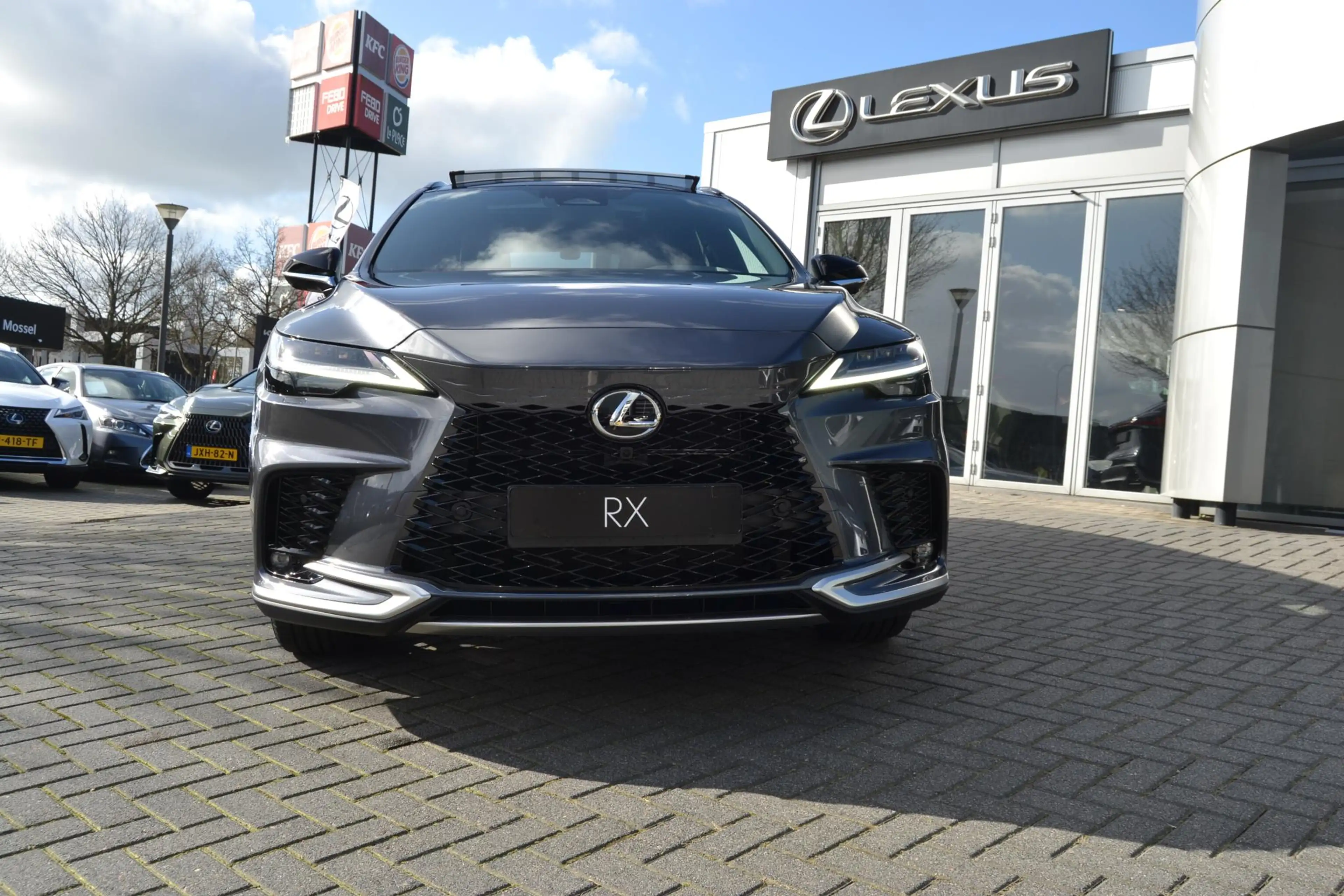 Lexus RX 450h 450h+ Plug-in Hybrid 35th Edition DIRECT BESCHIKBA — photo 8