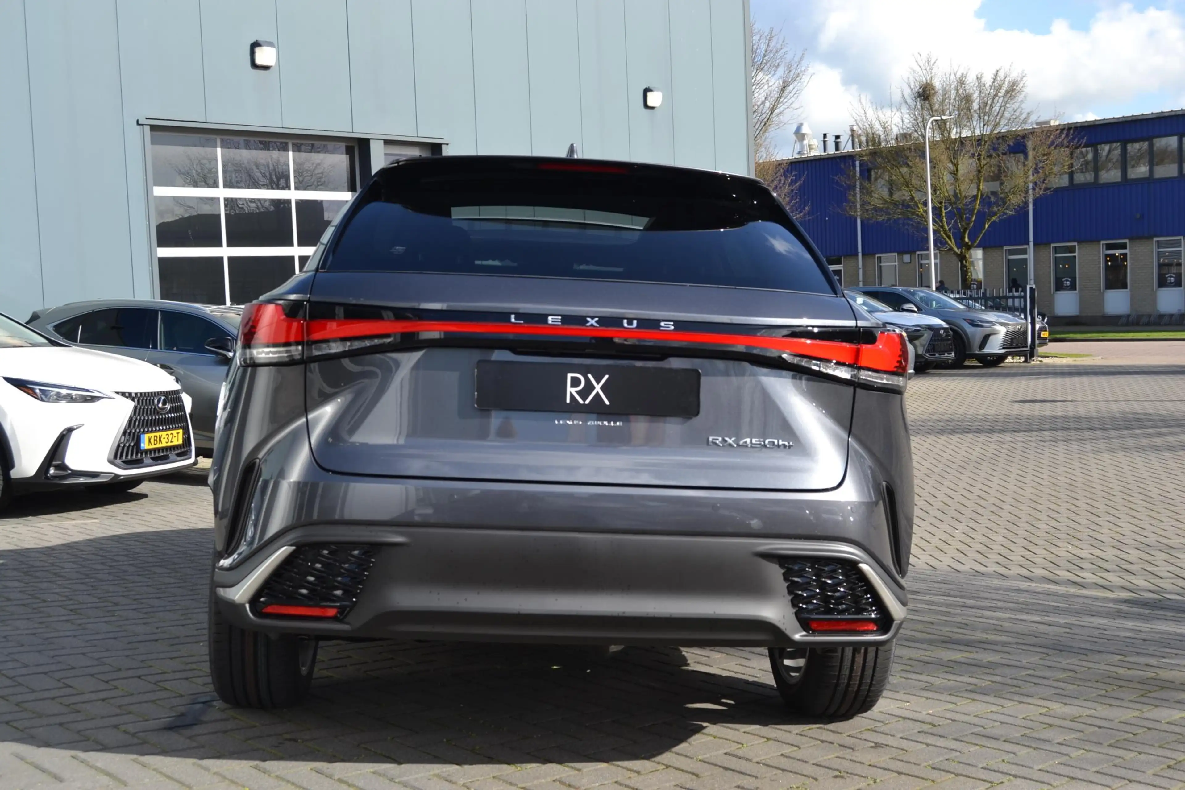 Lexus RX 450h 450h+ Plug-in Hybrid 35th Edition DIRECT BESCHIKBA — photo 4
