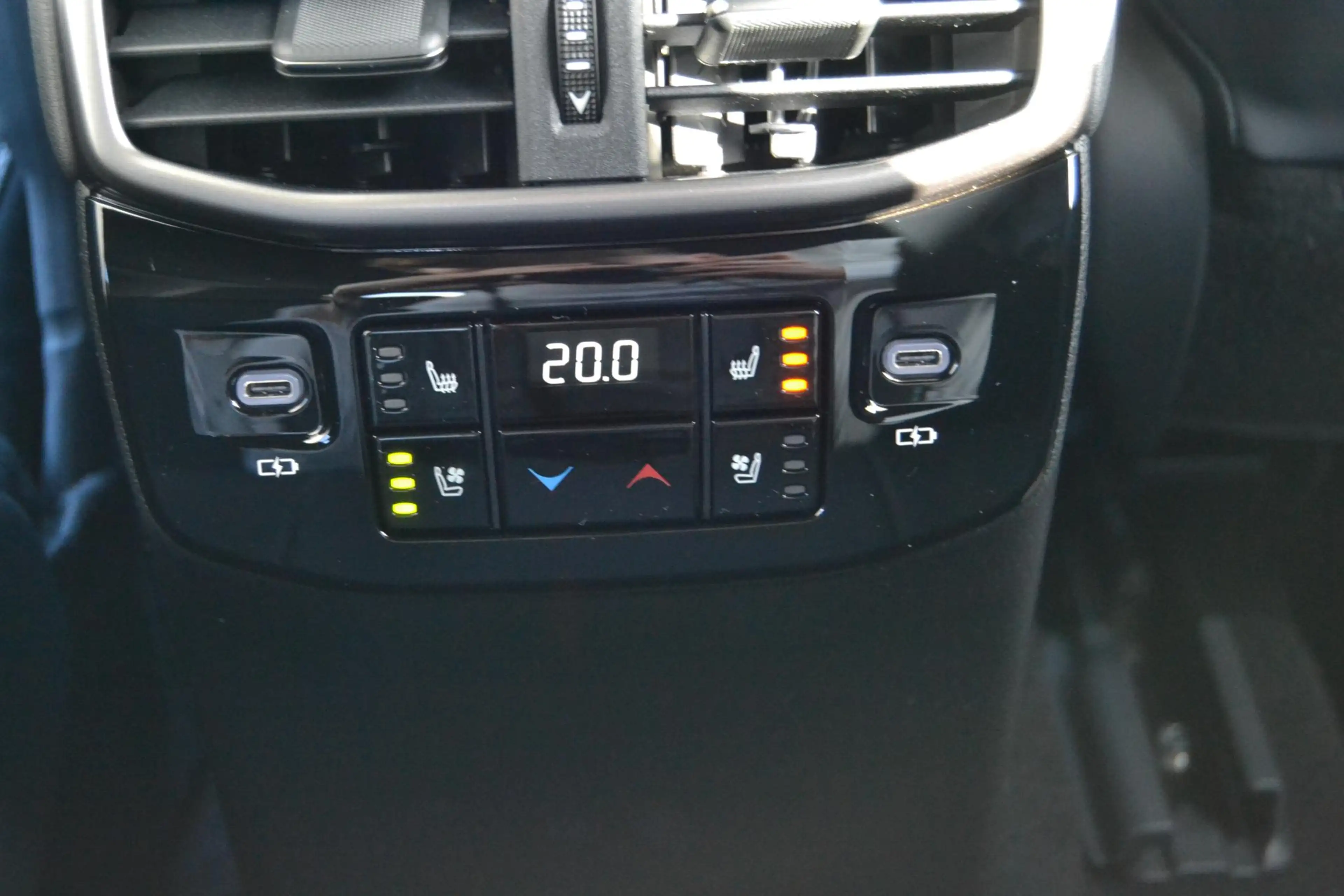 Lexus RX 450h 450h+ Plug-in Hybrid 35th Edition DIRECT BESCHIKBA — photo 44