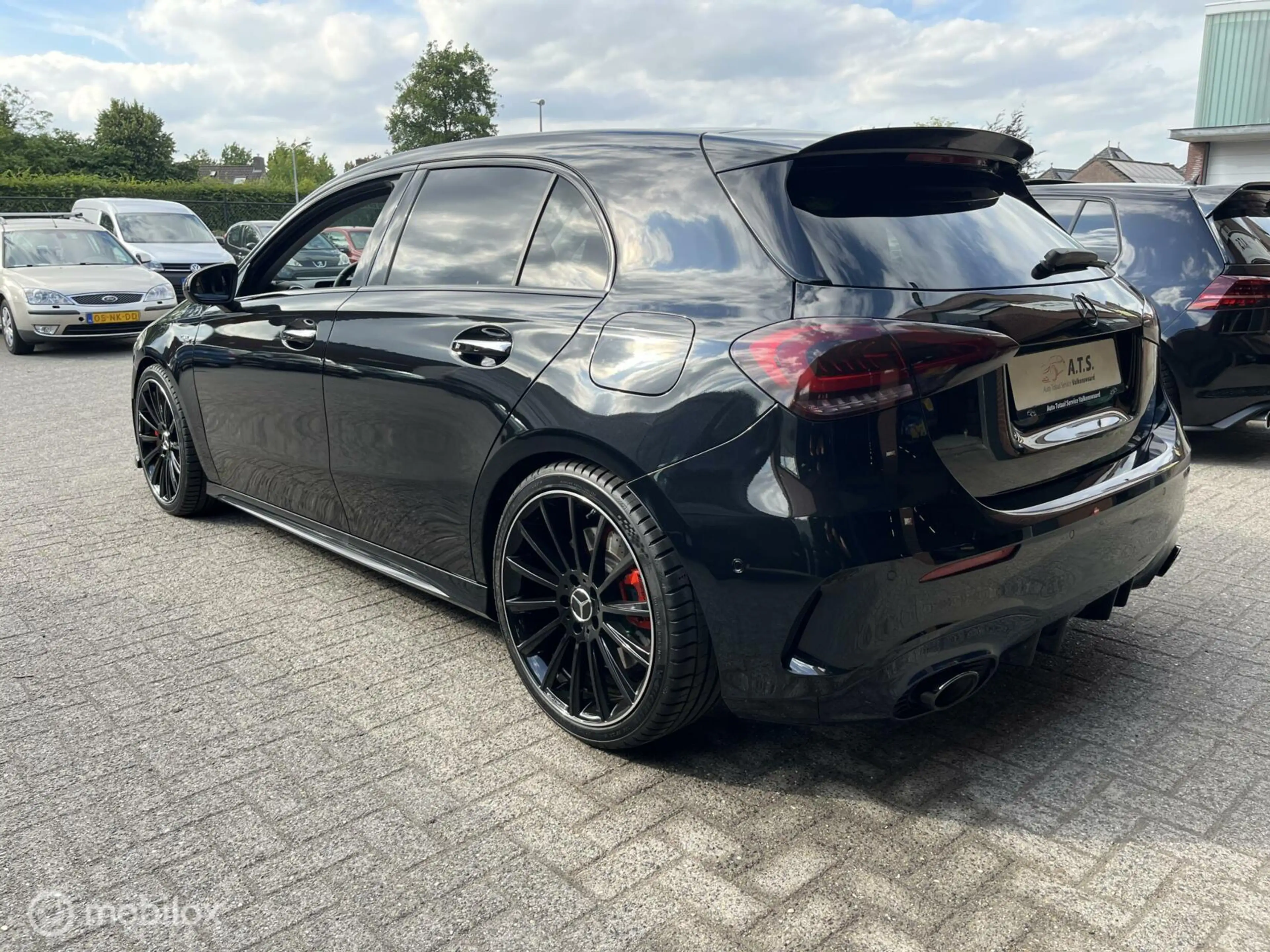 Mercedes-Benz A 35 AMG 4MATIC Premium NAVI*CAMERA*MAXTON* — photo 6