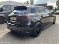 Mercedes-Benz A 35 AMG 4MATIC Premium NAVI*CAMERA*MAXTON* Zwart - thumbnail 4