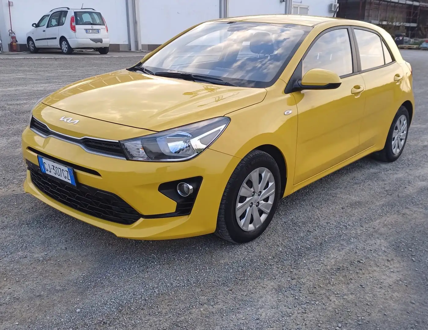 Kia Rio Rio 1.2 Style Gpl 82cv Giallo - 2
