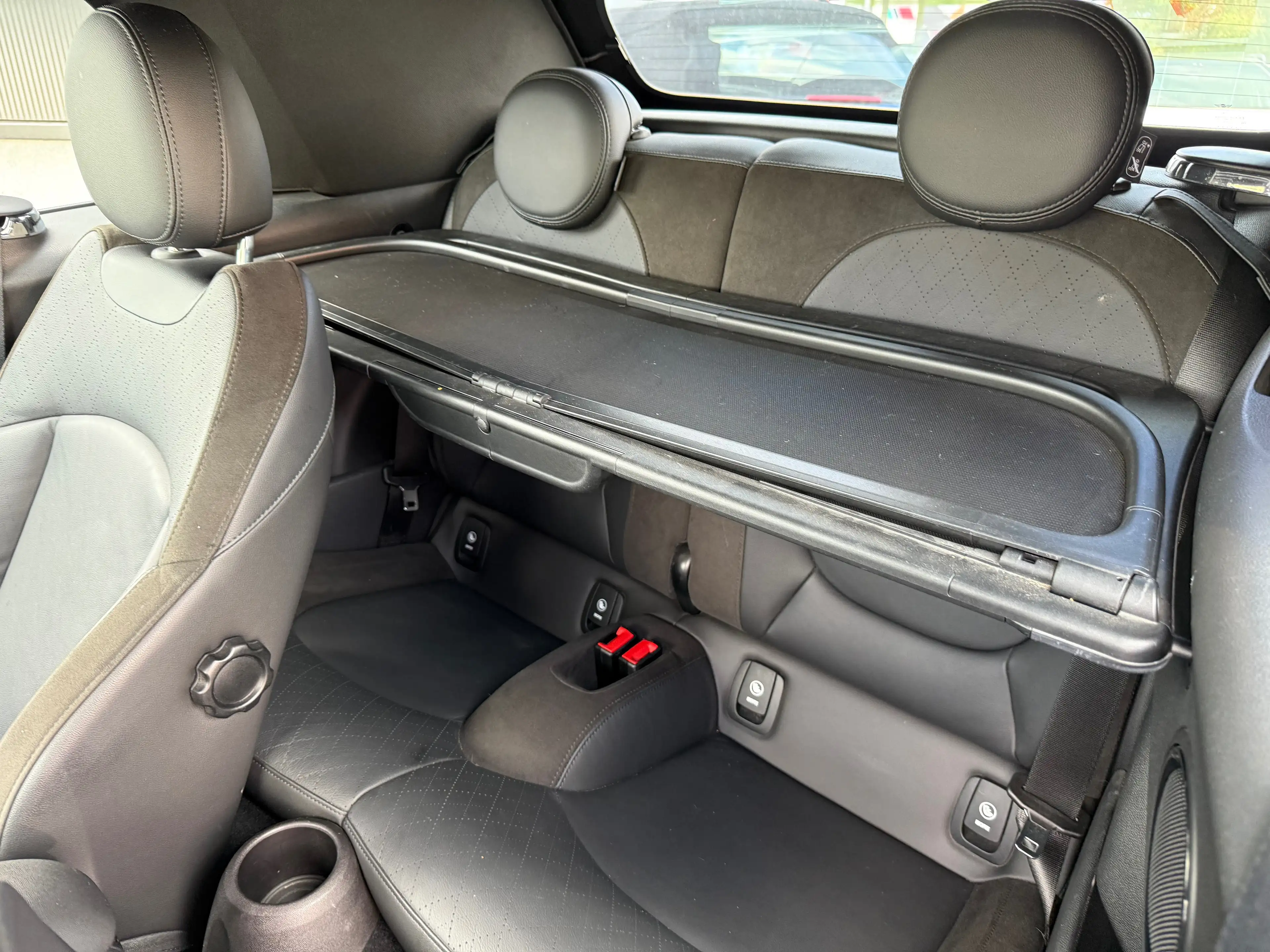 MINI Cooper S Cabrio 2.0AS Cooper S Black Pack  Full option !!! — photo 10