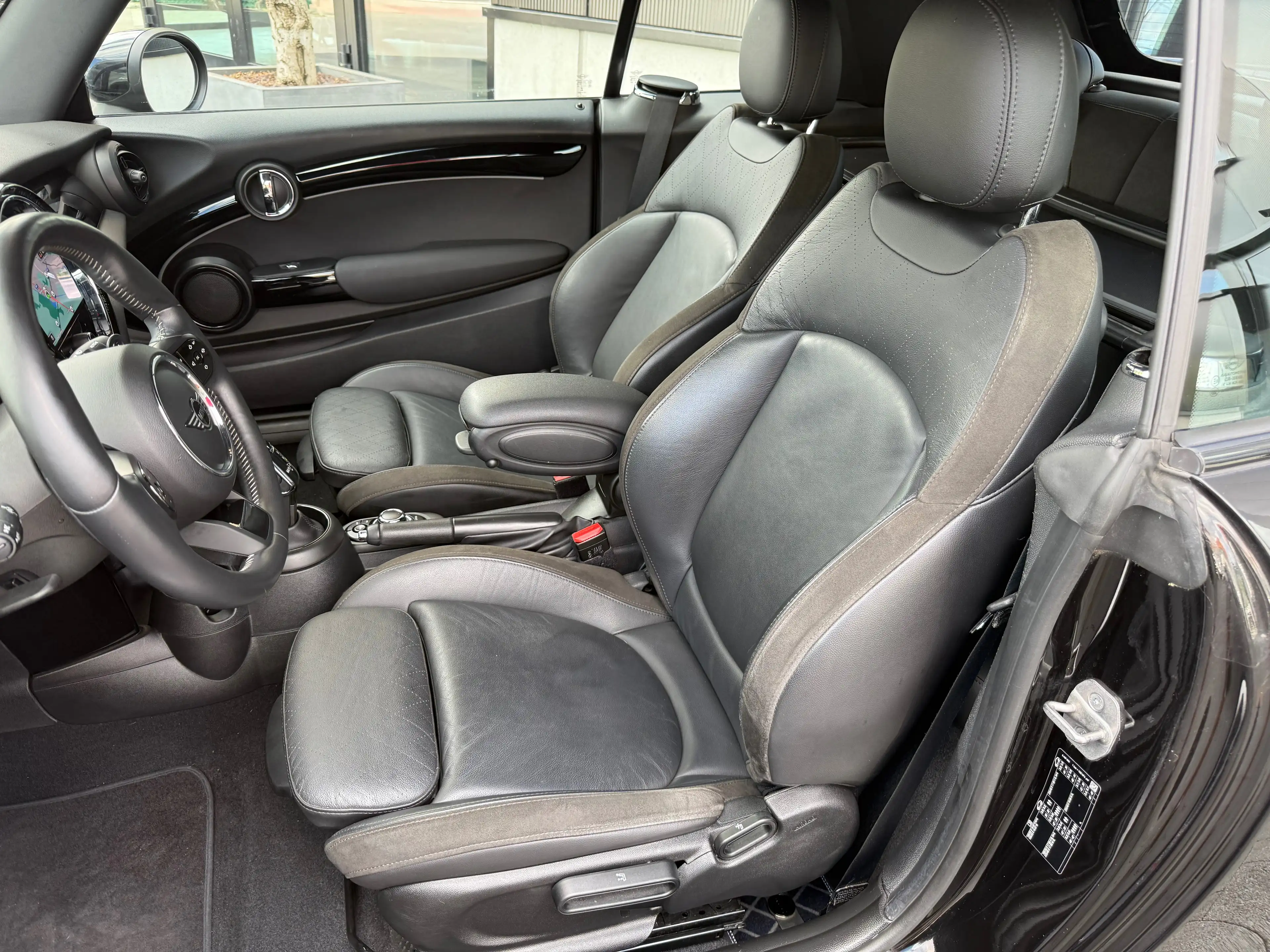 MINI Cooper S Cabrio 2.0AS Cooper S Black Pack  Full option !!! — photo 9