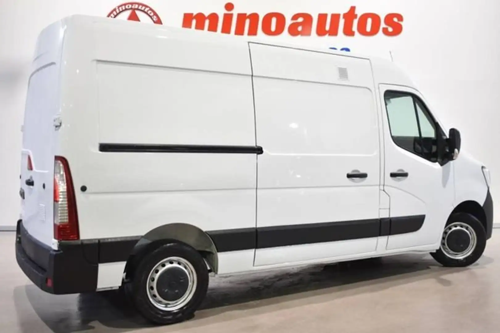 Renault Master FURGÓN 3.5T L2H2 2.3 DCI 135 CV GRAND CONF Blanco - 2