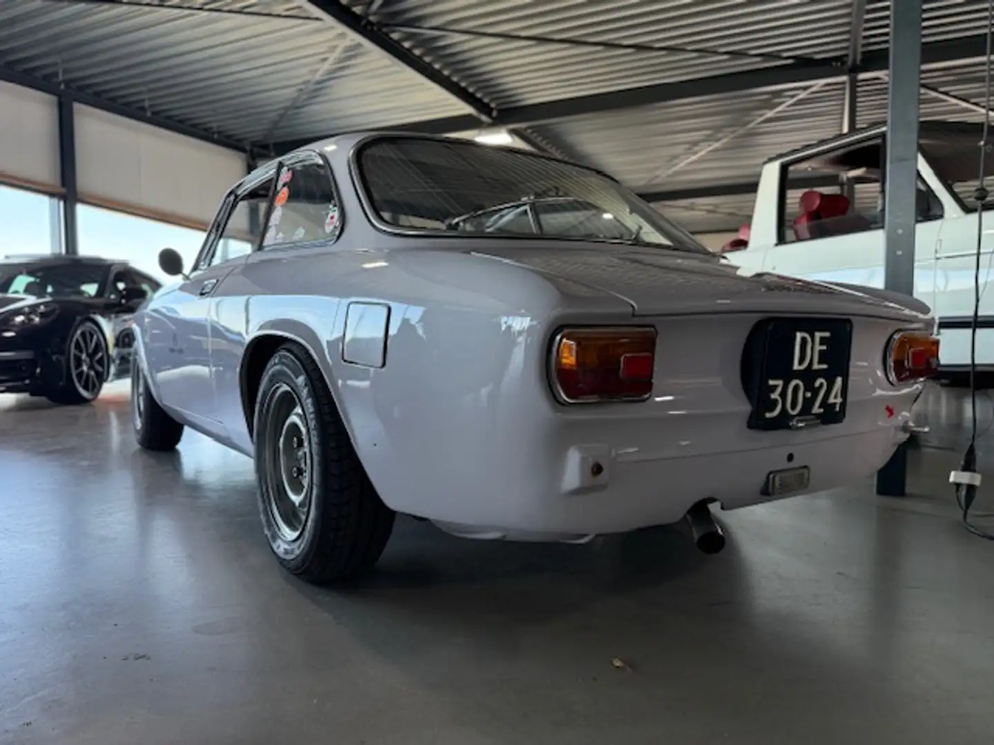 Alfa Romeo GT 1.3 Junior 1750 GTA Style Grijs - 2