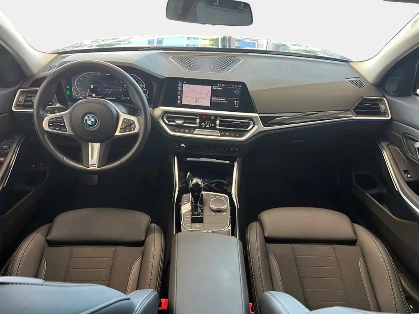 BMW 320 Sport Line Blau - 2