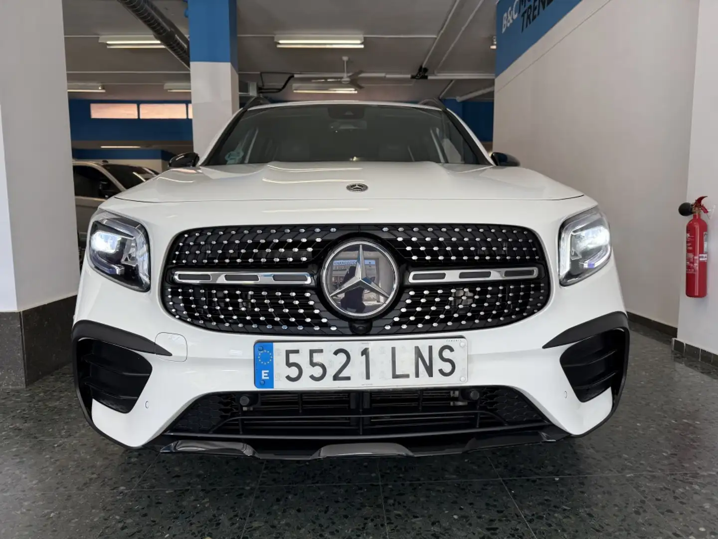 Mercedes-Benz GLB 200 7G-DCT Blanco - 2