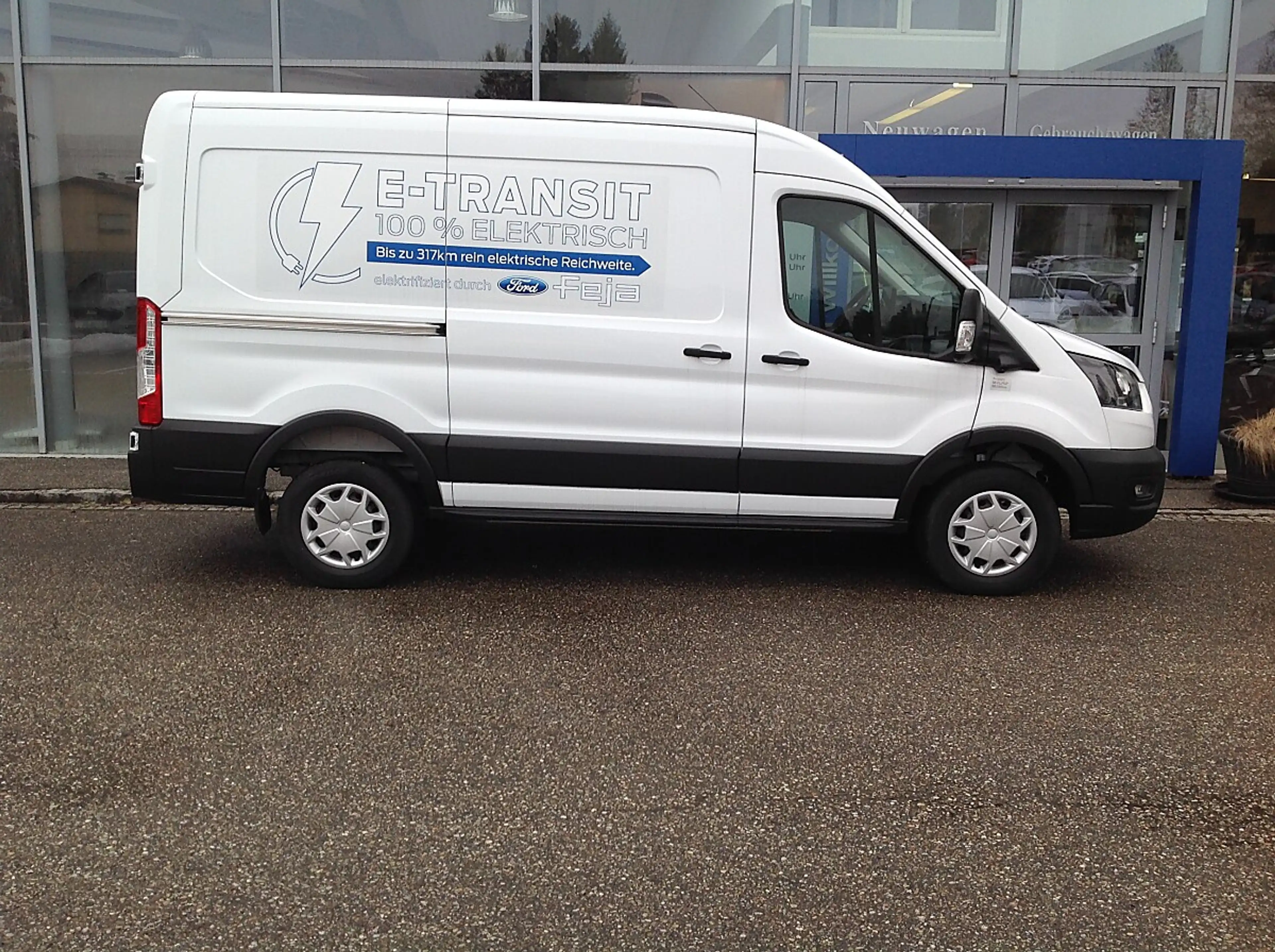 Ford E-Transit E-Transit Kasten 67kWh/135kW L2H2 390 Trend — photo 4