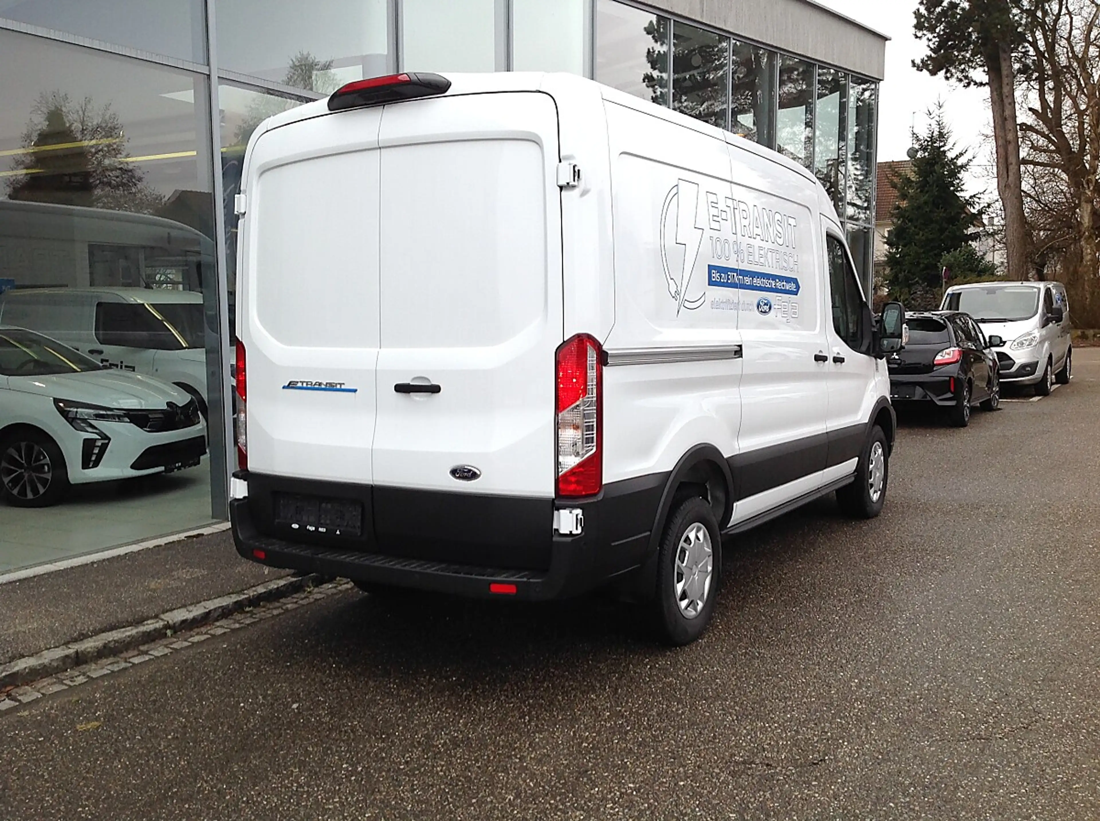 Ford E-Transit E-Transit Kasten 67kWh/135kW L2H2 390 Trend — photo 6