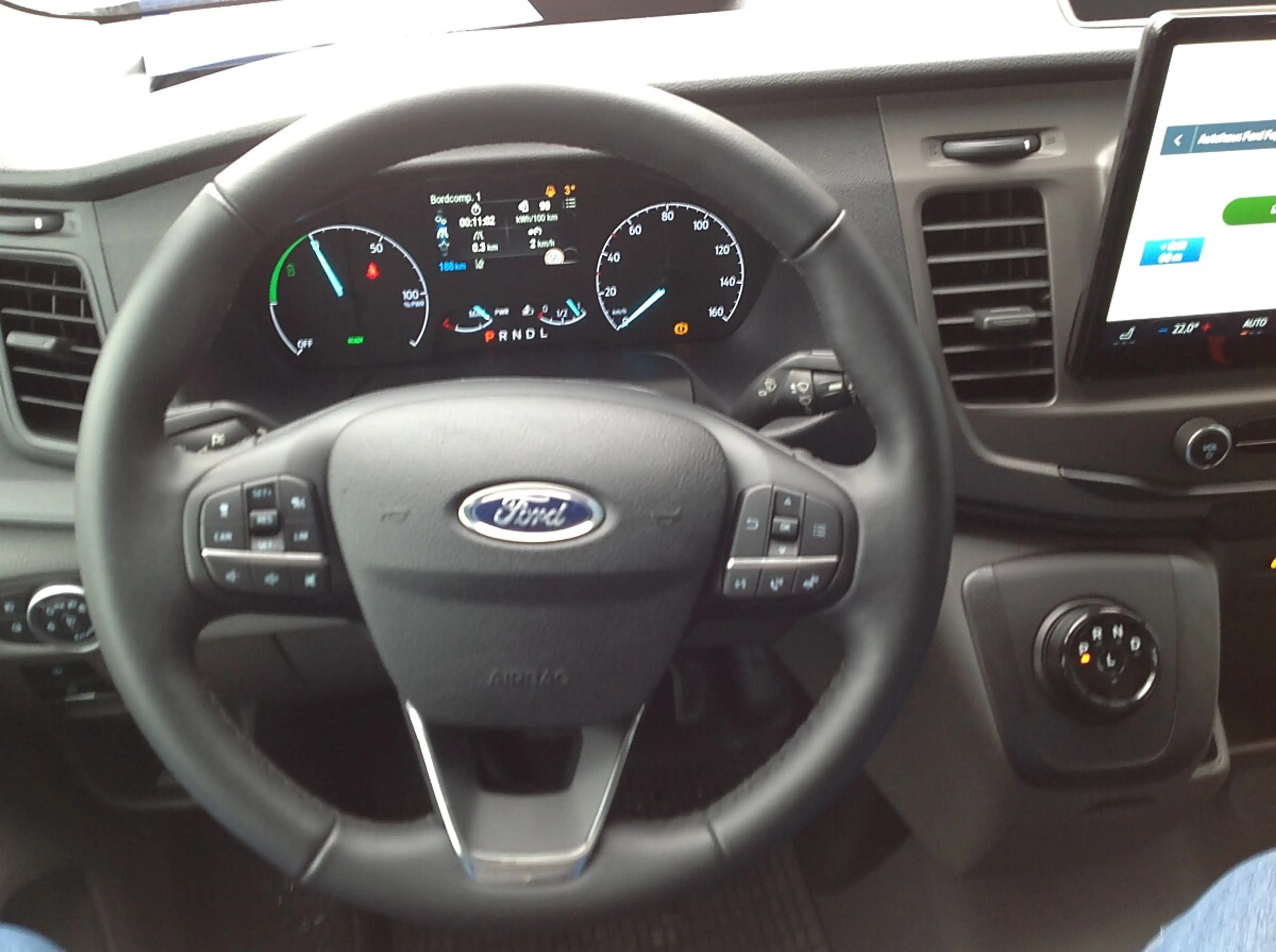 Ford E-Transit E-Transit Kasten 67kWh/135kW L2H2 390 Trend — photo 14