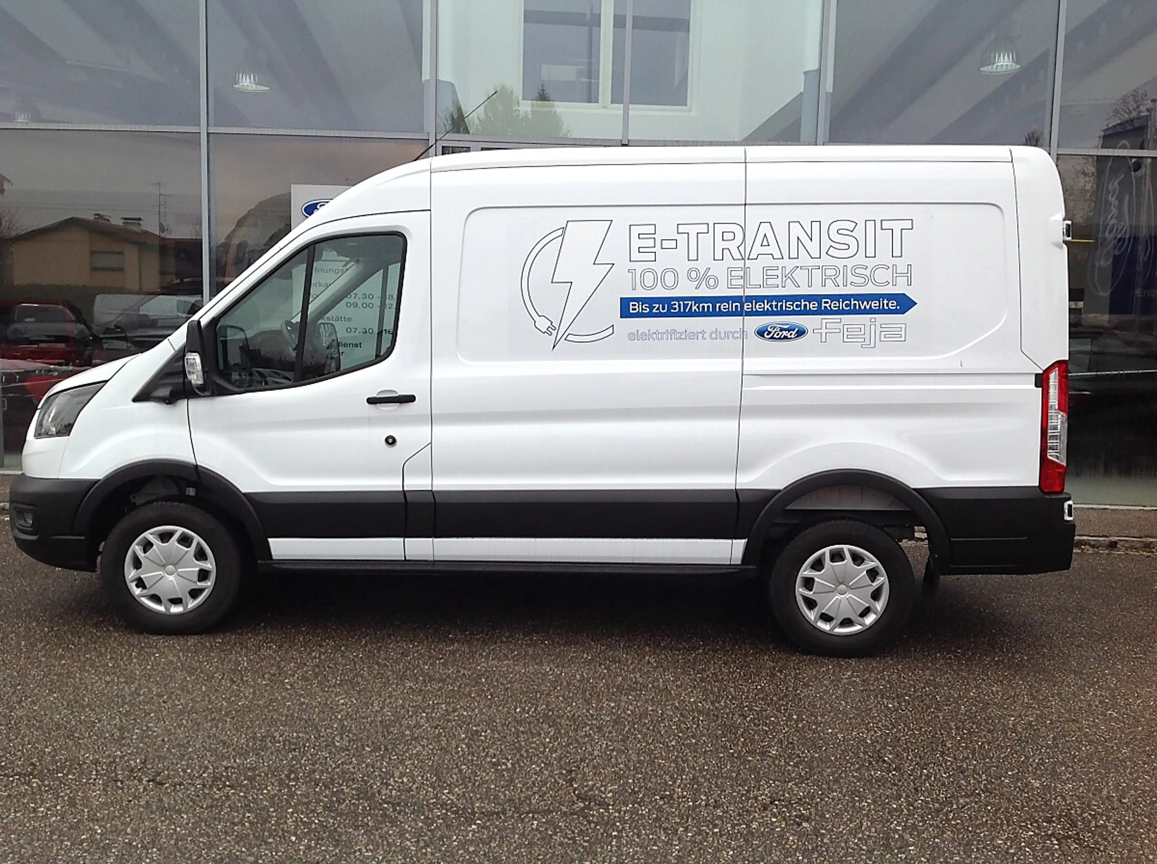 Ford E-Transit E-Transit Kasten 67kWh/135kW L2H2 390 Trend — photo 11