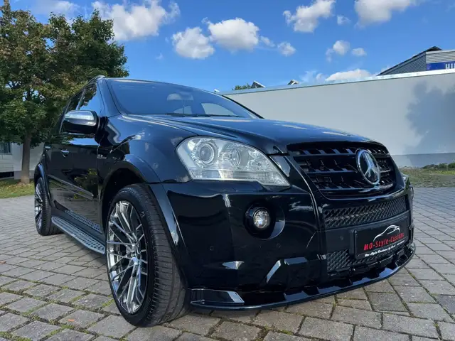 Mercedes-Benz ML 63 AMG *ML 63 AMG*21.Zoll*V.8*6.3*Facelift*TOP Zustand*