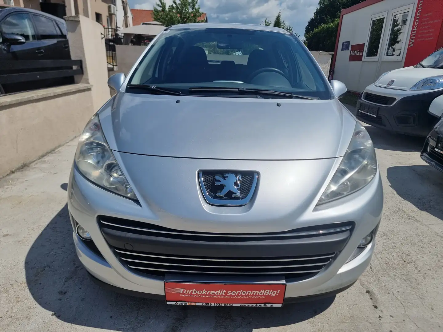 Peugeot 207 Ö3-Edition 5 Türig 1,4 Benzin Tendance Gris - 2